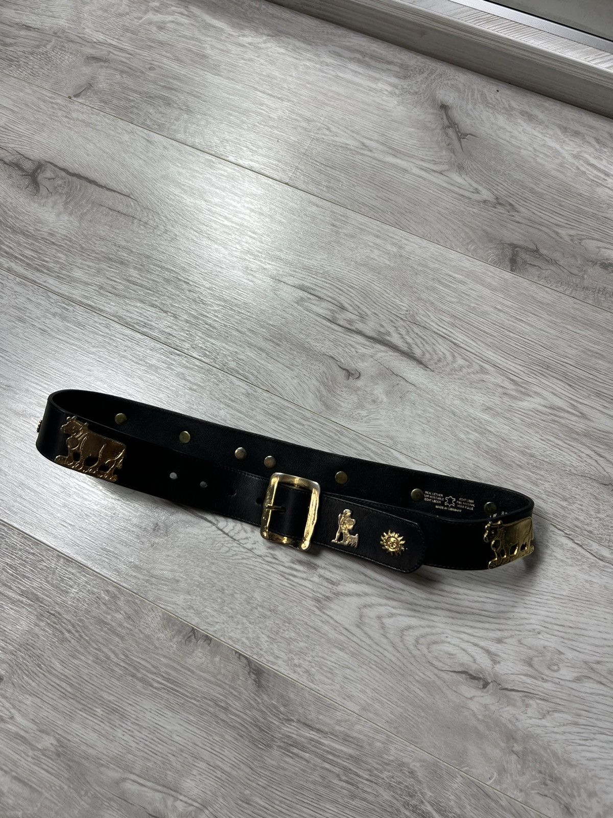 Etro Vintage Etro Cows Ethnic Black Leather Belt Monogram Size ONE SIZE - 3 Thumbnail
