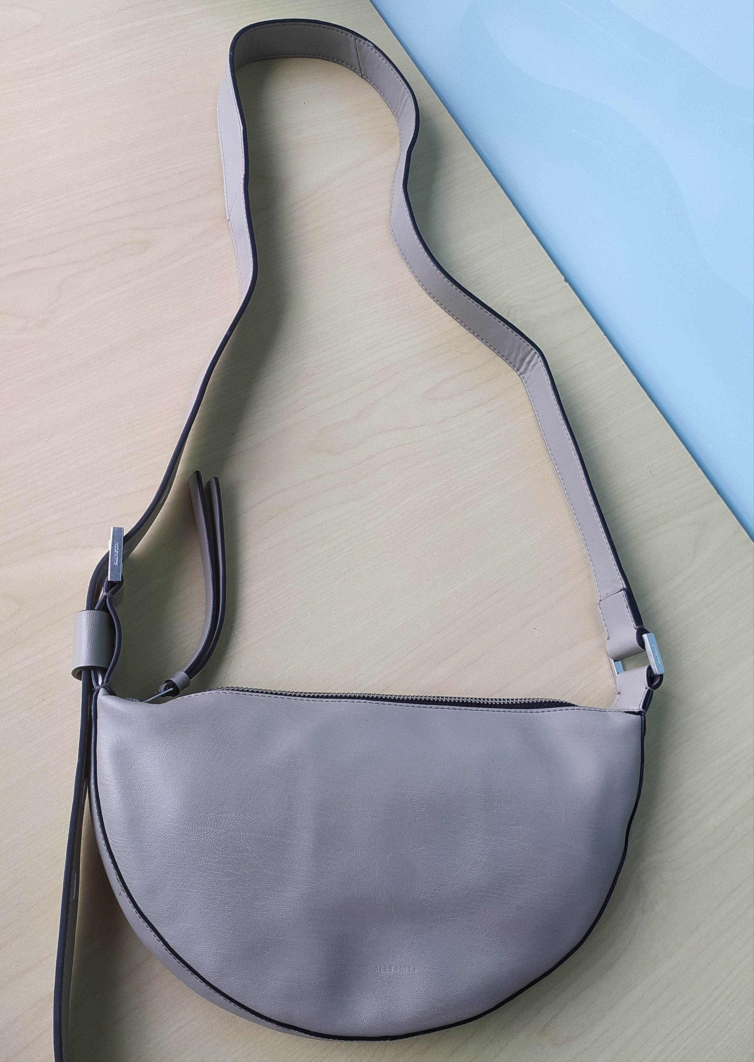 Allsaints AllSaints Leather CrossBody Sling Bag Free Shipping FTP/8015 Size ONE SIZE - 6 Thumbnail