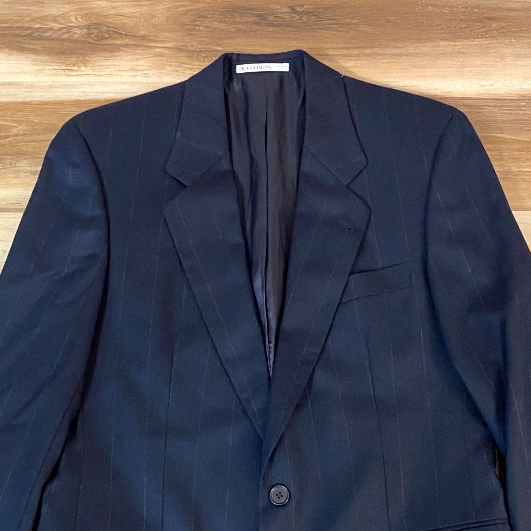 Hugo Boss VINTAGE Hugo Boss Blazer Mens 38R Navy Stripe Wool 2 Button Single-Breasted Notch Lapel Baseball? Size 38R - 2 Thumbnail