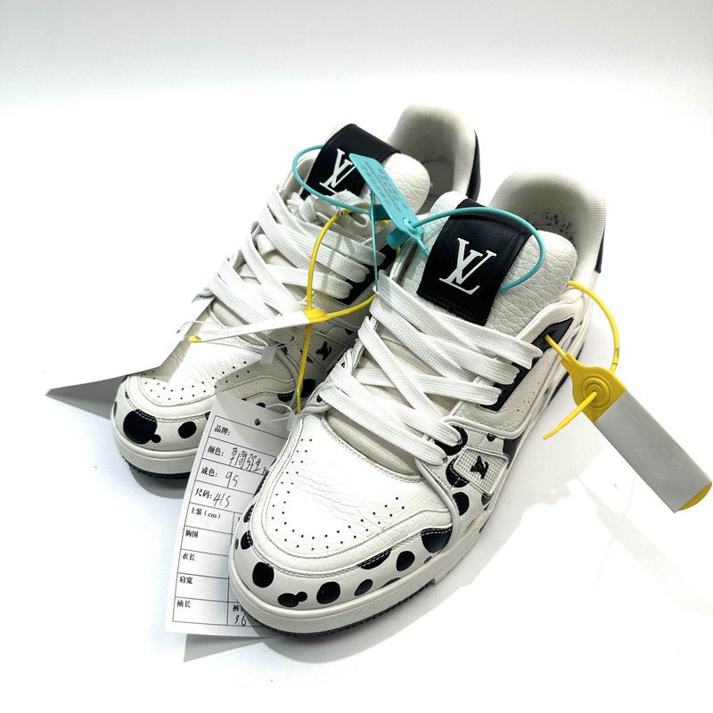 Louis Vuitton Yayoi Kusama x Louis Vuitton Trainer Sneakers 0079 Size US 7 / IT 37 - 1 Thumbnail