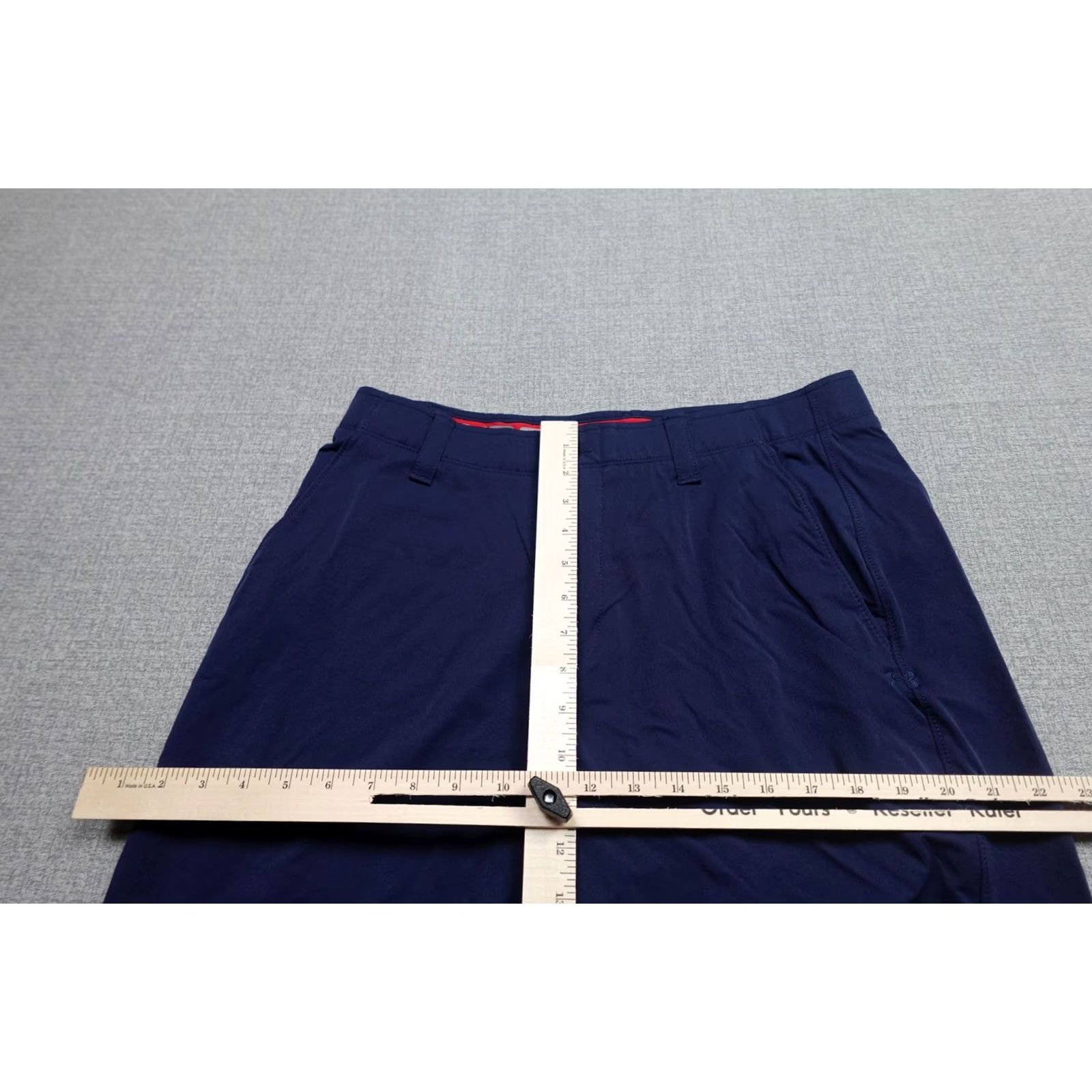 Under Armour Under Armour Shorts Mens 34 Blue Chino HeatGear Stretch 10 Inseam Golf Comfort Size US 34 / EU 50 - 5 Thumbnail