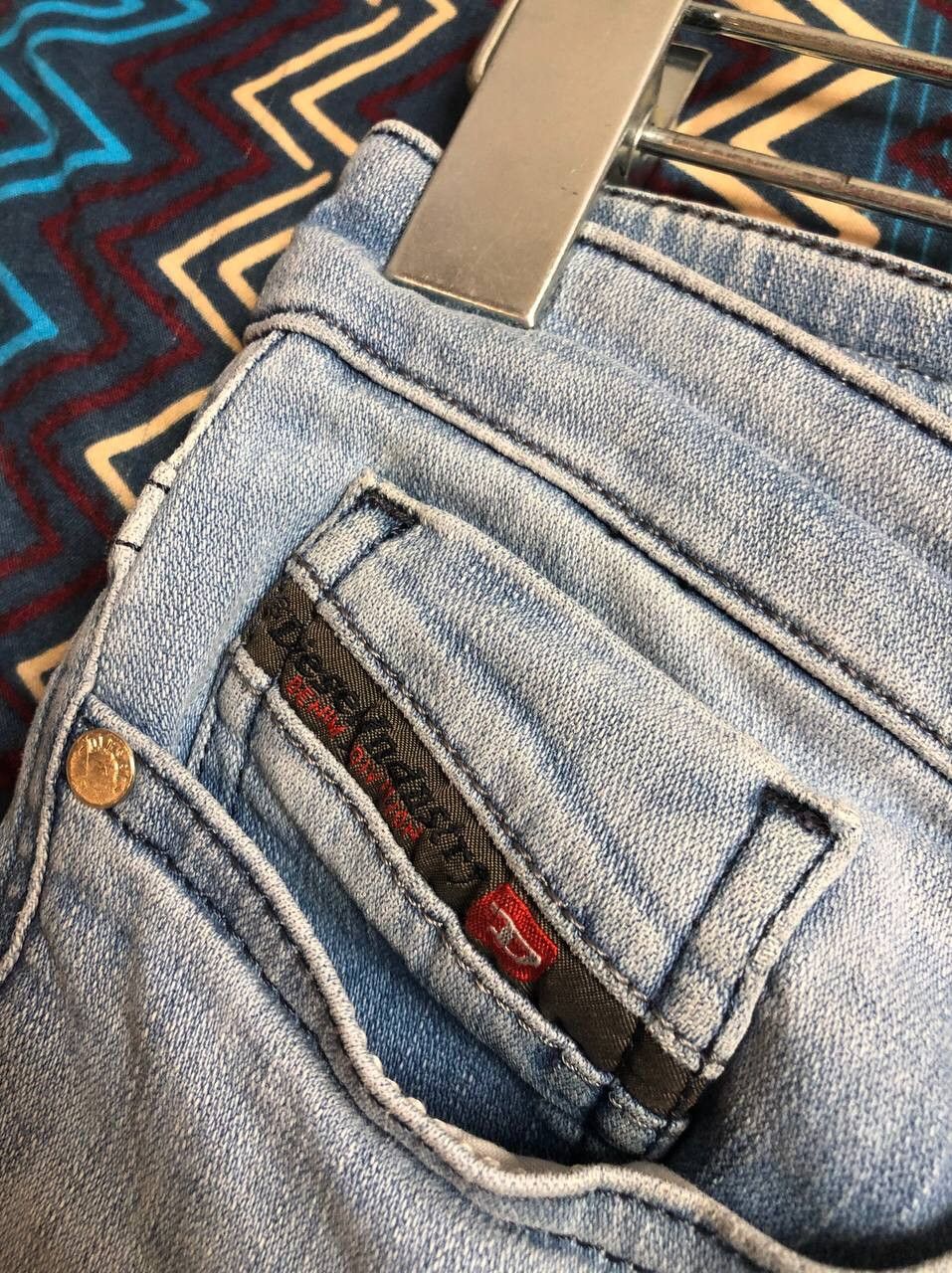 Diesel × Vintage Vintage Y2K Diesel Low Rise Slim Pants Washed Denim Jeans Size 28" / US 6 / IT 42 - 6 Thumbnail