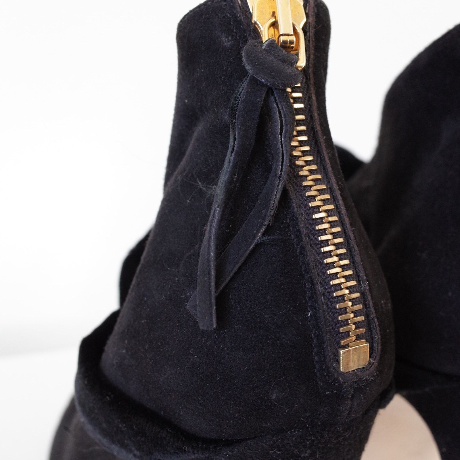 Miu Miu Miu Miu Black Suede Sandals Heels with Velvet Bow 38 Size US 7 / IT 37 - 5 Thumbnail