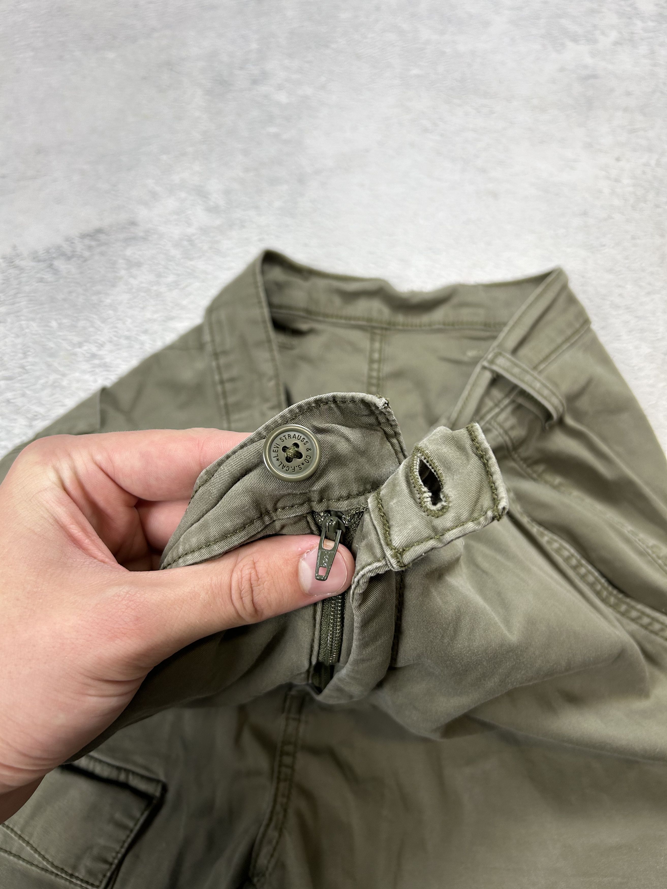 Levi's Levi's cargo shorts Straight Oldmoney style Size US 34 / EU 50 - 8 Thumbnail