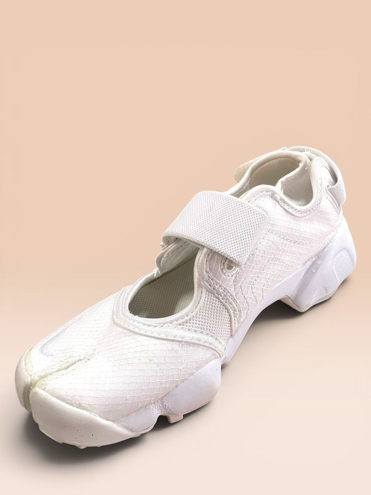 Nike Nike Air Rift Breathe 'White Pure Platinum' Size US 5 / IT 35 - 13 Thumbnail