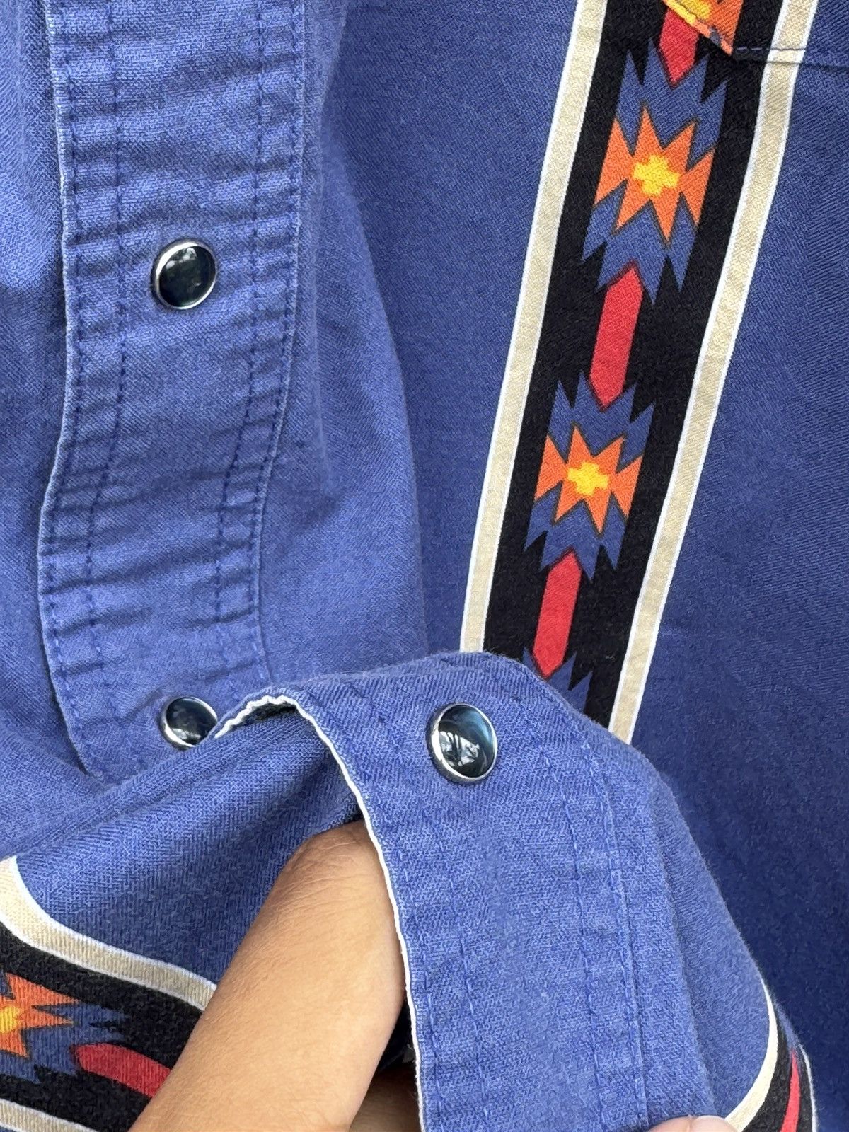 Wrangler Vintage 90s Wrangler Navajo Cowboy Button Up Shirt Size US L / EU 52-54 / 3 - 5 Thumbnail