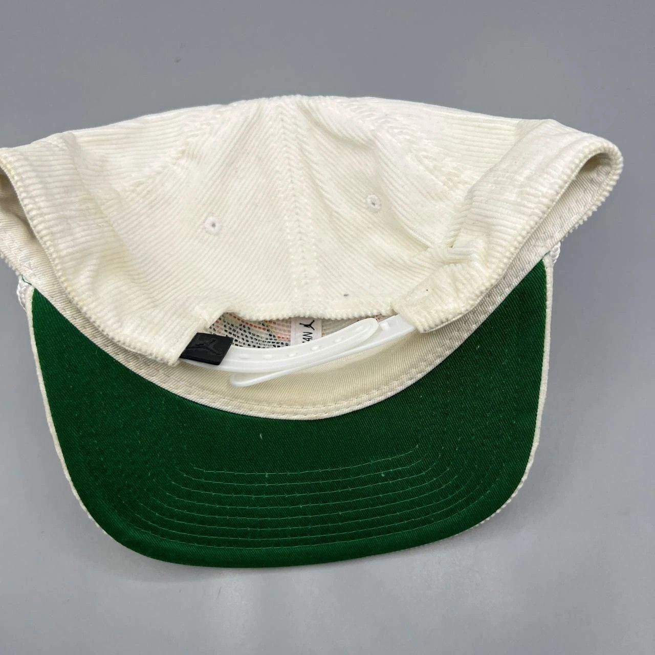Jordan Brand Gatorade x Air Jordan Hat Men Corduroy Jumpman Snap Back Cap Size ONE SIZE - 3 Thumbnail