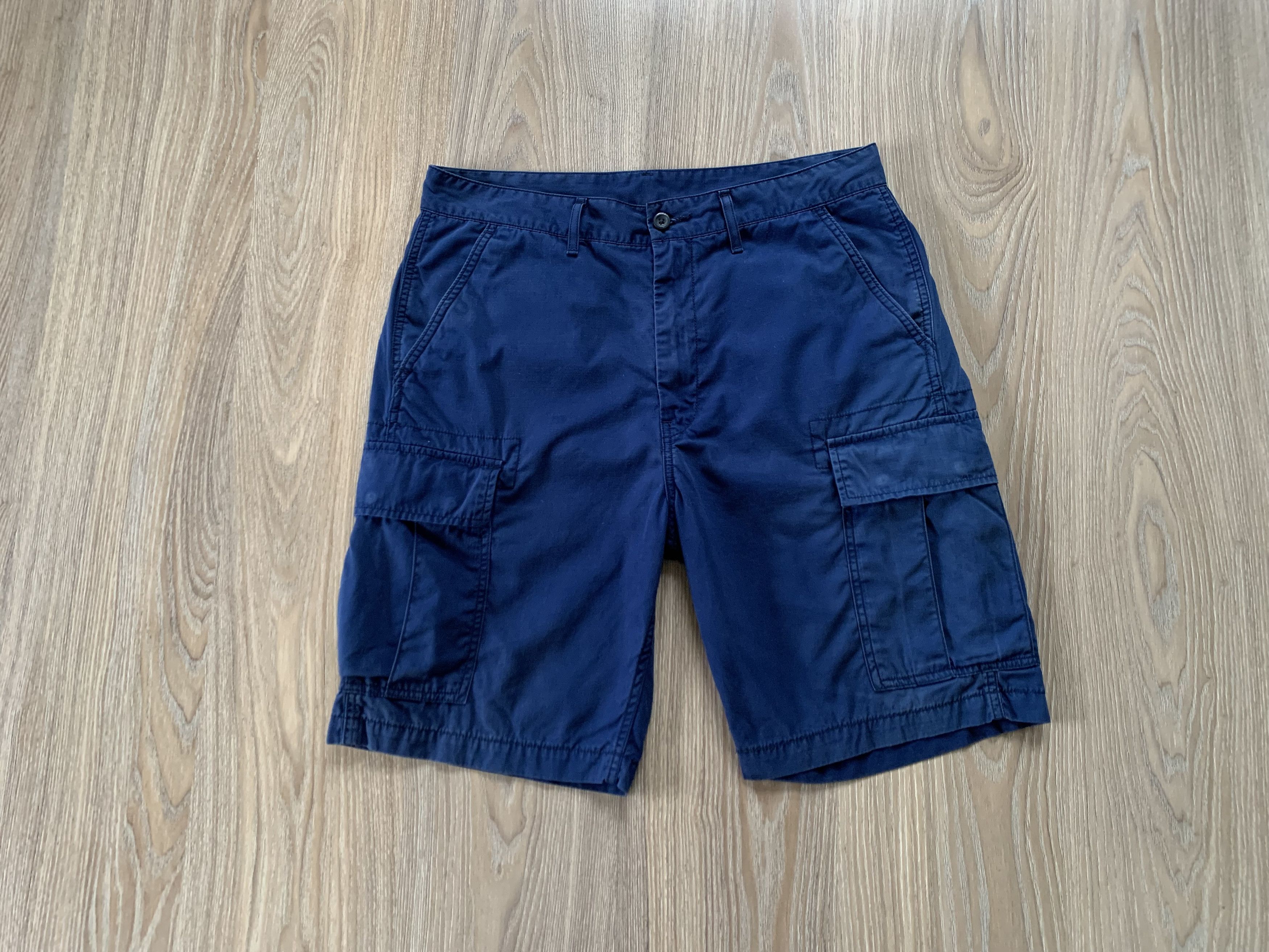 Designer × Levi's Levis Blue Cargo Shorts Size US 33 - 1 Thumbnail