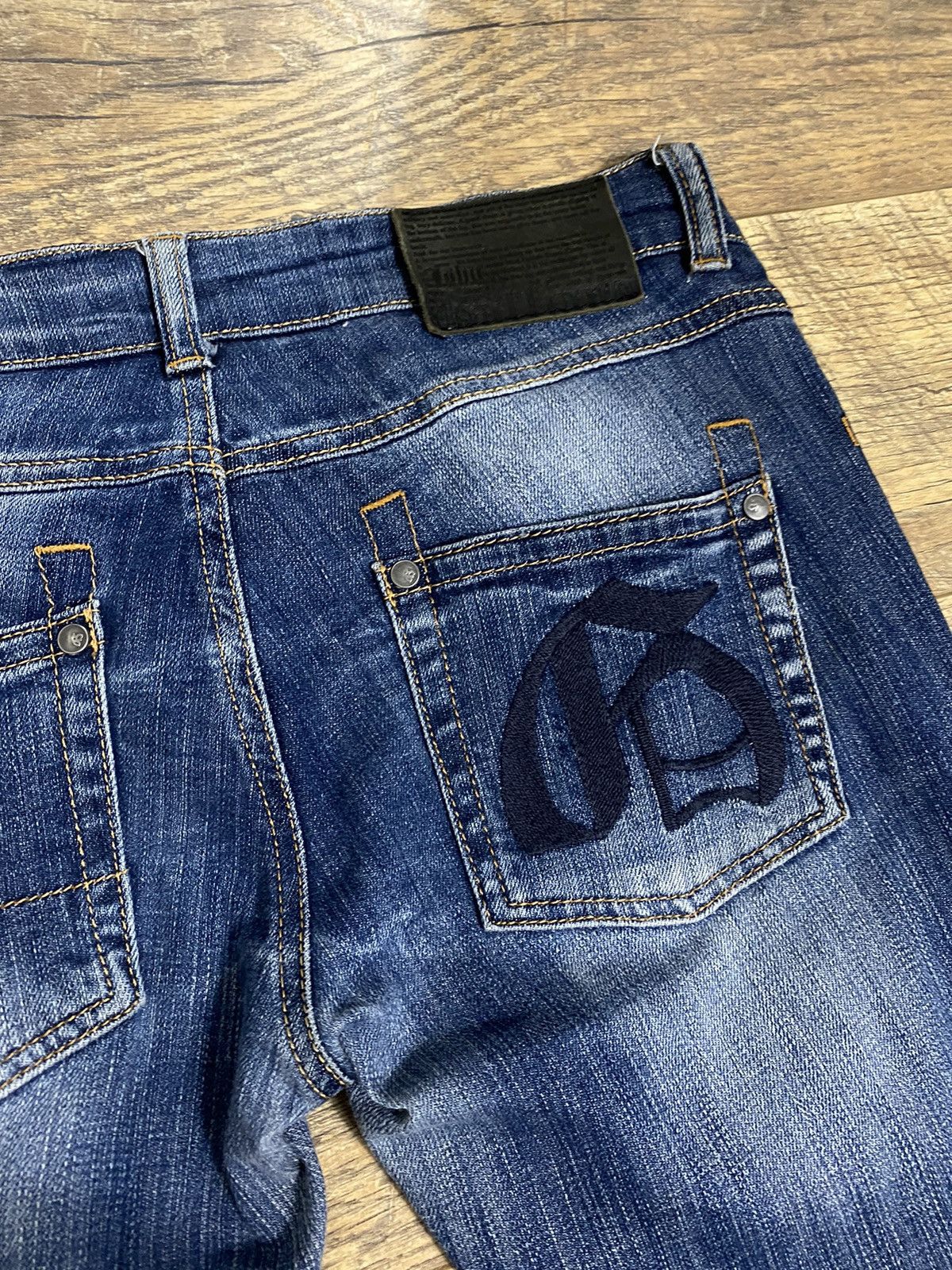 John Galliano John Galliano Denim Pants Gothic Logo Size US 30 / EU 46 - 6 Thumbnail