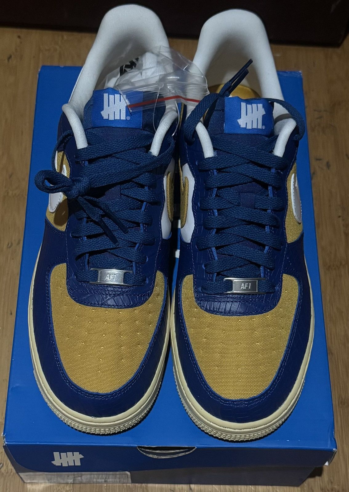 Nike Undefeated x Nike Air Force 1 Low SP 'Dunk vs AF1' Size US 9 / EU 42 - 3 Thumbnail