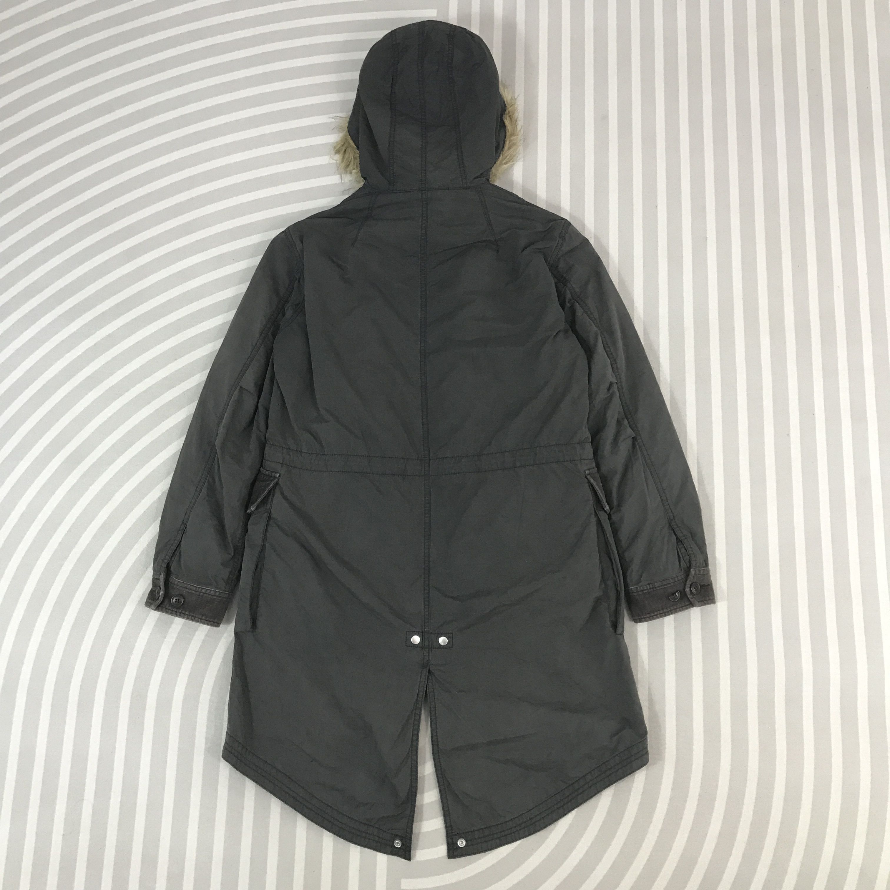 Jun Takahashi × Undercover × Uniqlo Vintage Undercover Jun Takahashi x Uniqlo Fur Jacket Size US L / EU 52-54 / 3 - 3 Thumbnail
