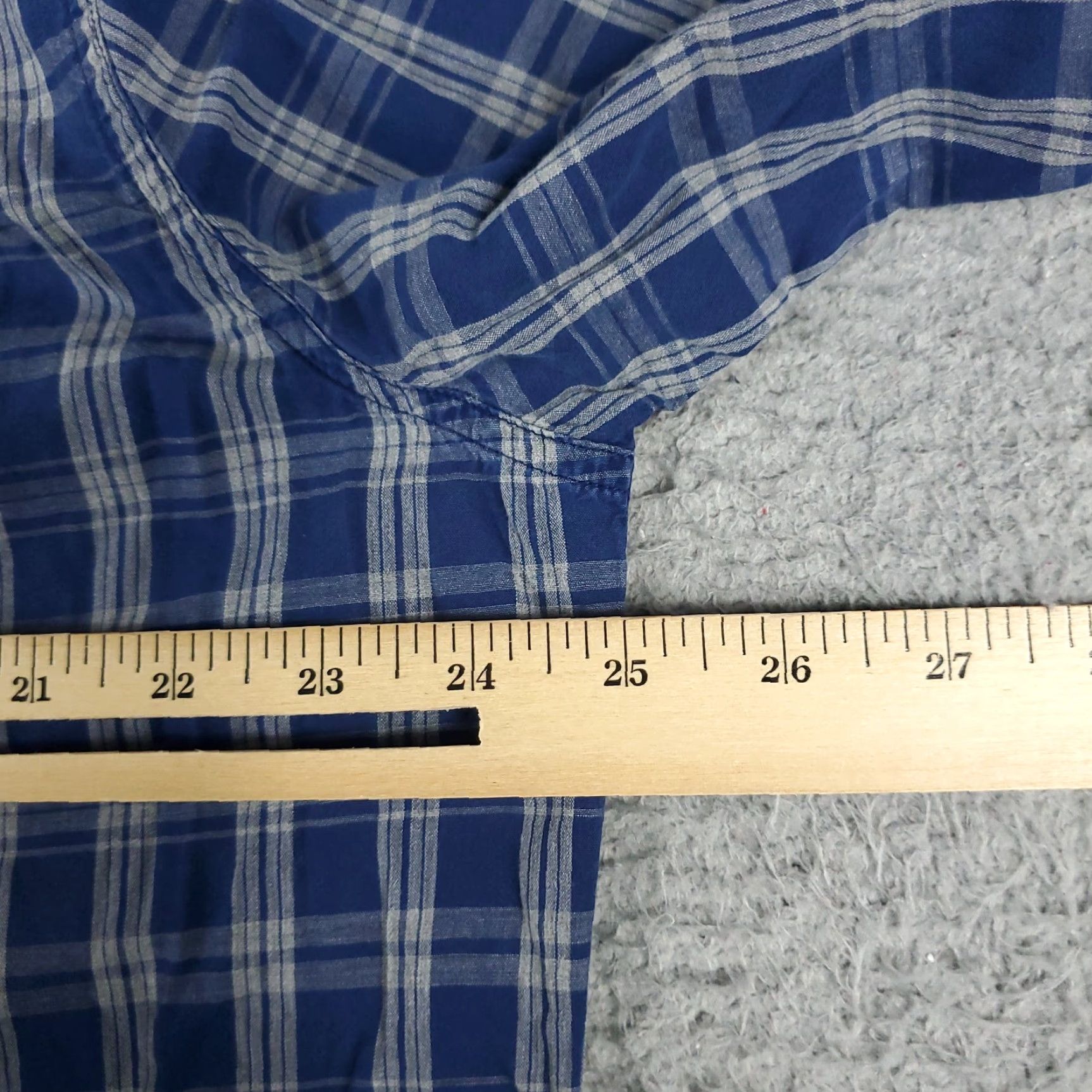 Lucky Brand Lucky Brand Shirt Mens XL Blue Plaid Button-Up Long Sleeve Casual Business Formal Party/Cocktail Travel Workwear Vintage No (remove N/A) Size US XL / EU 56 / 4 - 5 Thumbnail