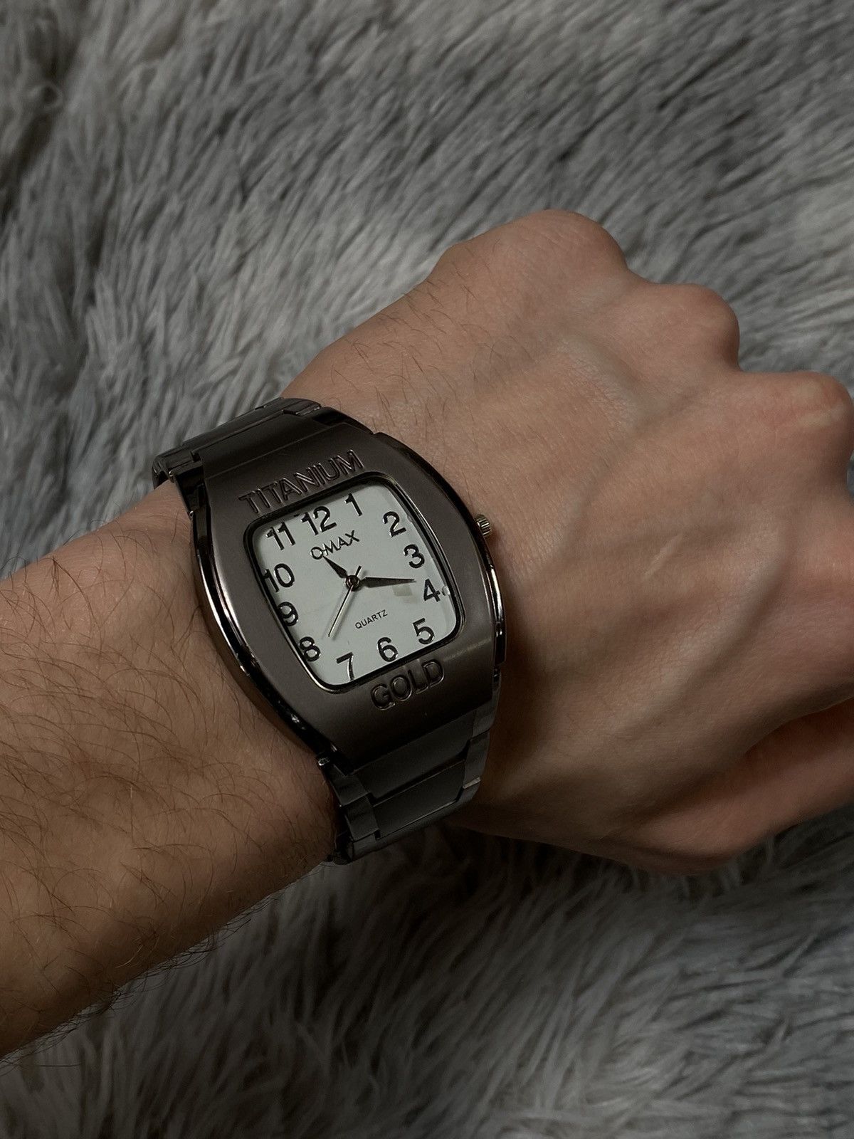 Jewelry × Vintage Titanium Omax Quartz Watch - Japanese Brand Size ONE SIZE - 1 Thumbnail