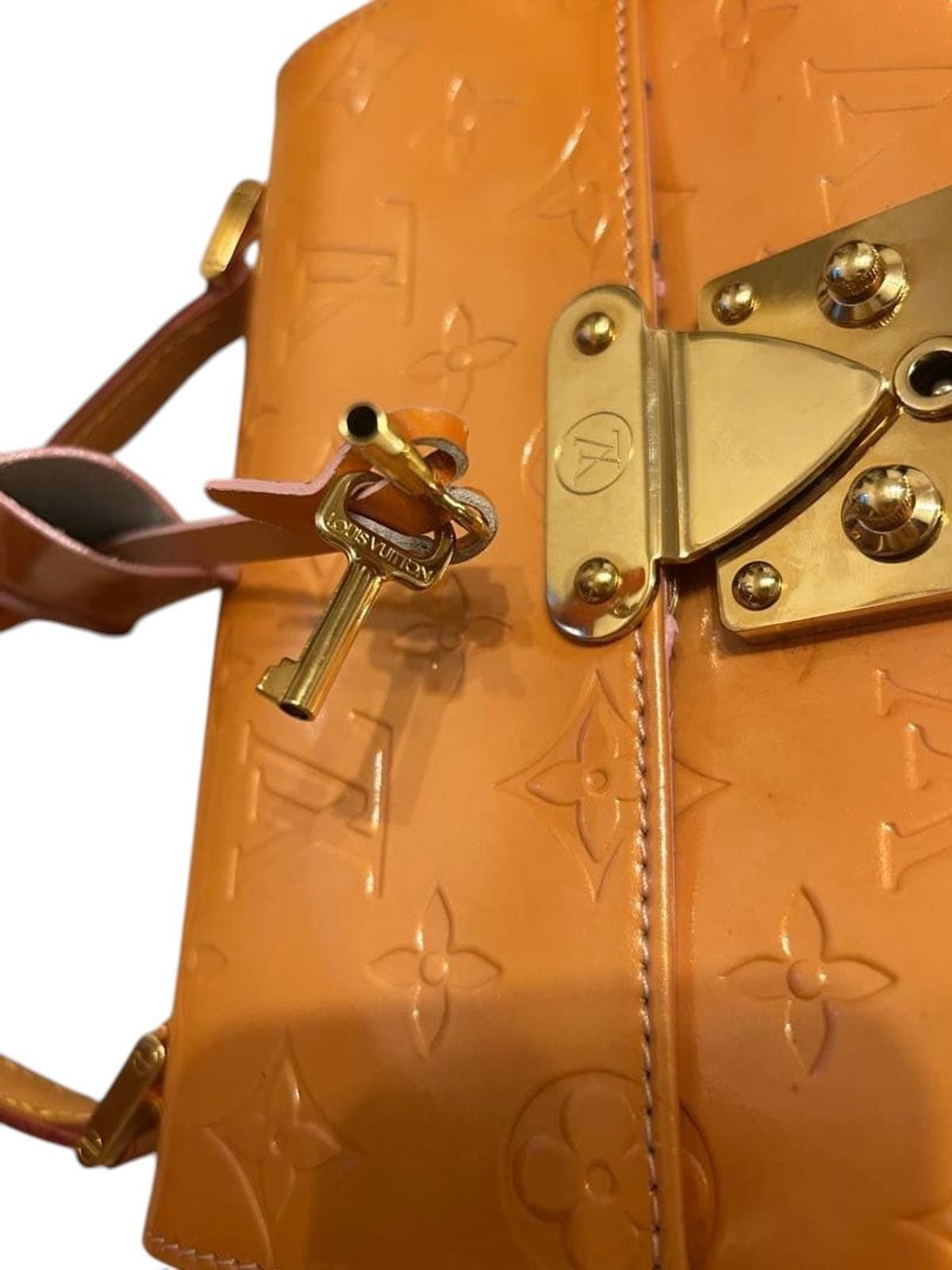 Louis Vuitton Louis Vuitton - Monogram Vernis Leather Top Handle Bag Size ONE SIZE - 5 Thumbnail