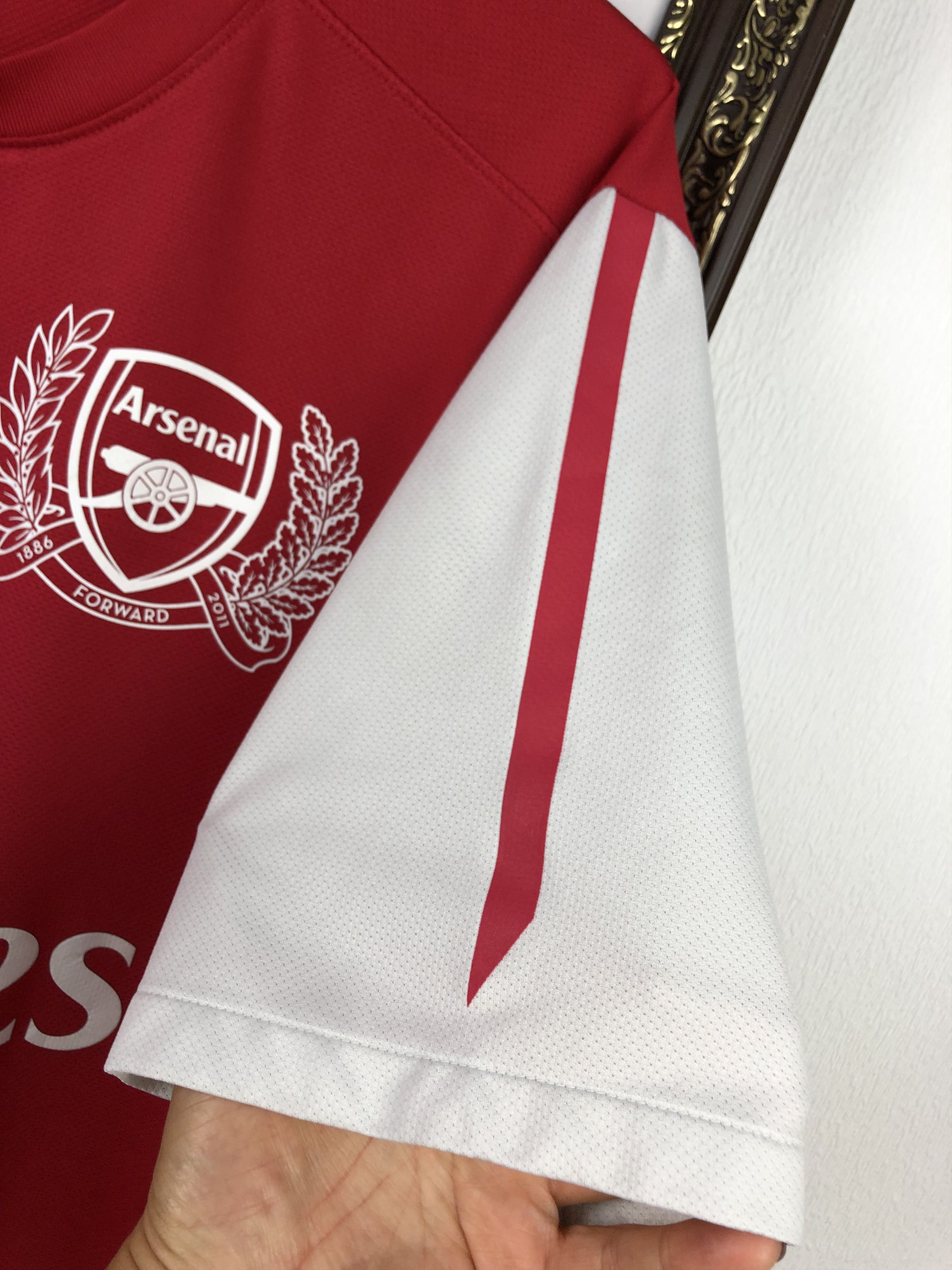 Nike Arsenal football shirt Soccer Nike Jersey Gunners Tee Hype Size US XL / EU 56 / 4 - 5 Thumbnail