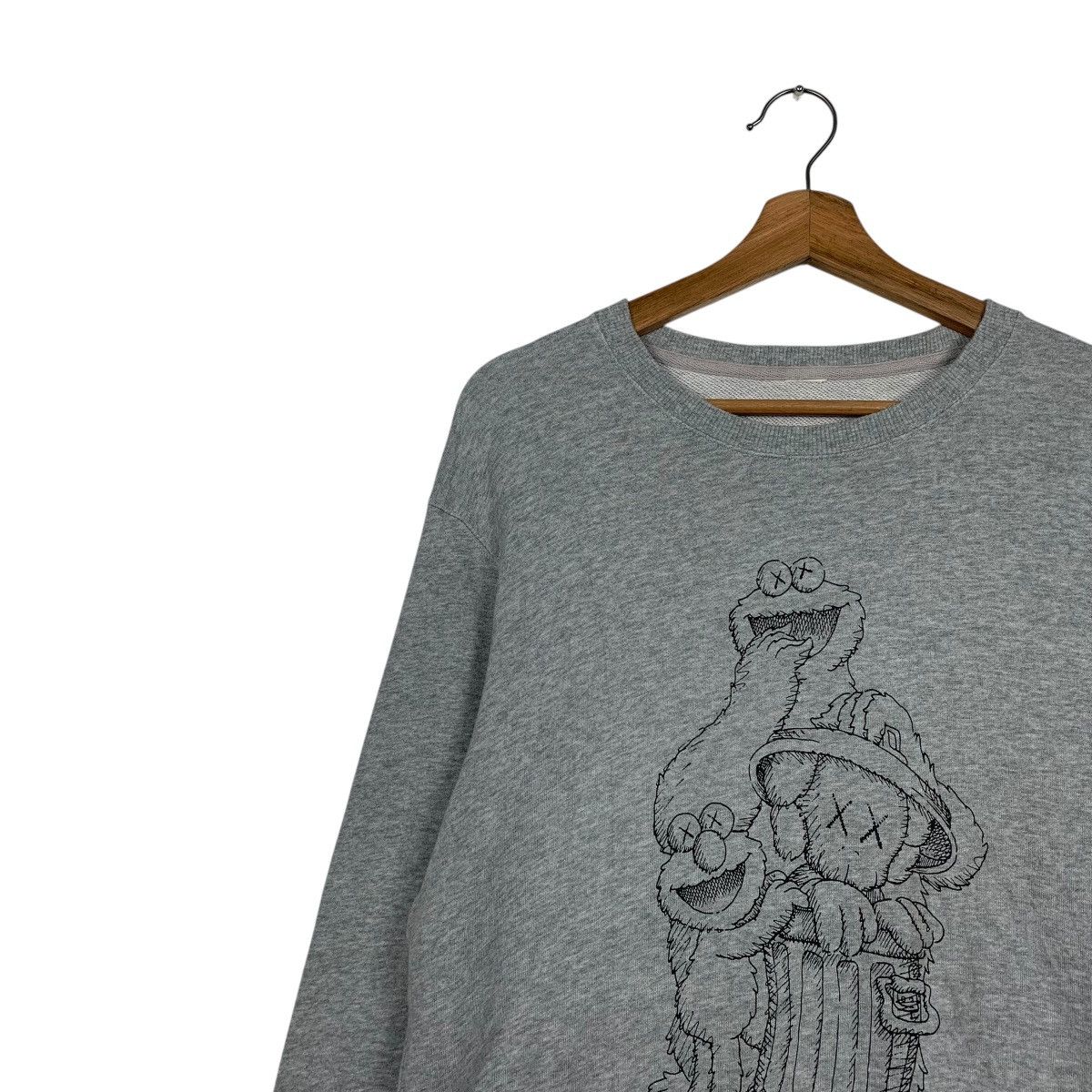 Uniqlo Uniqlo Sesame Street Crewneck Sweatshirt Size US M / EU 48-50 / 2 - 6 Thumbnail