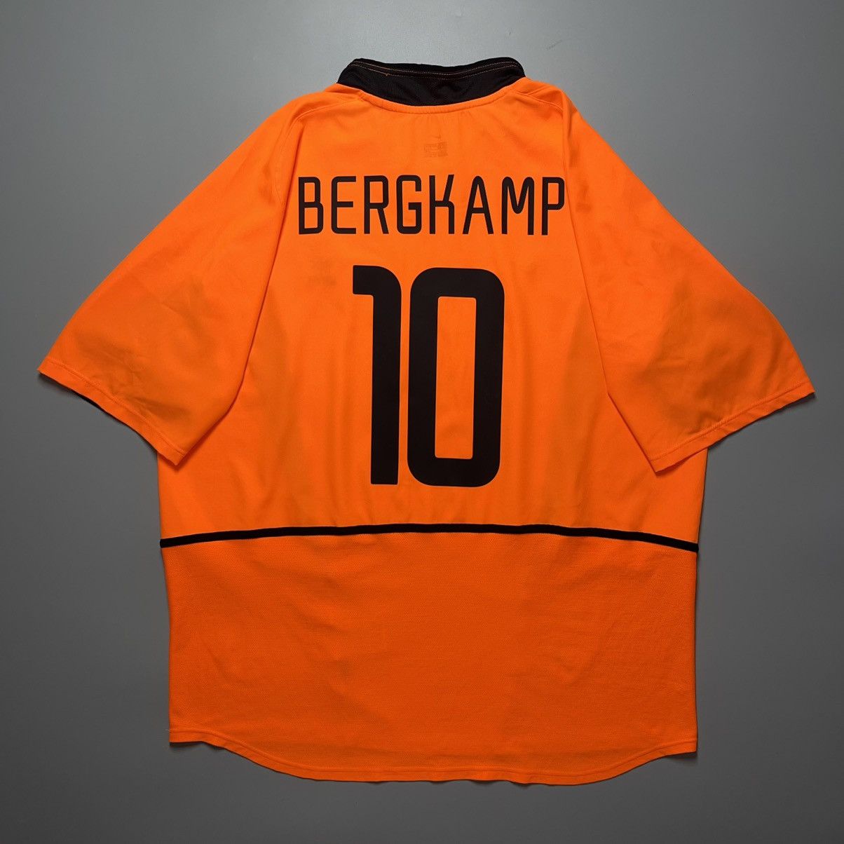 Nike NETHERLANDS NIKE 2002/2004 FOOTBALL HOME JERSEY #10 BERGKAMP Size US XXL / EU 58 / 5 - 1 Thumbnail