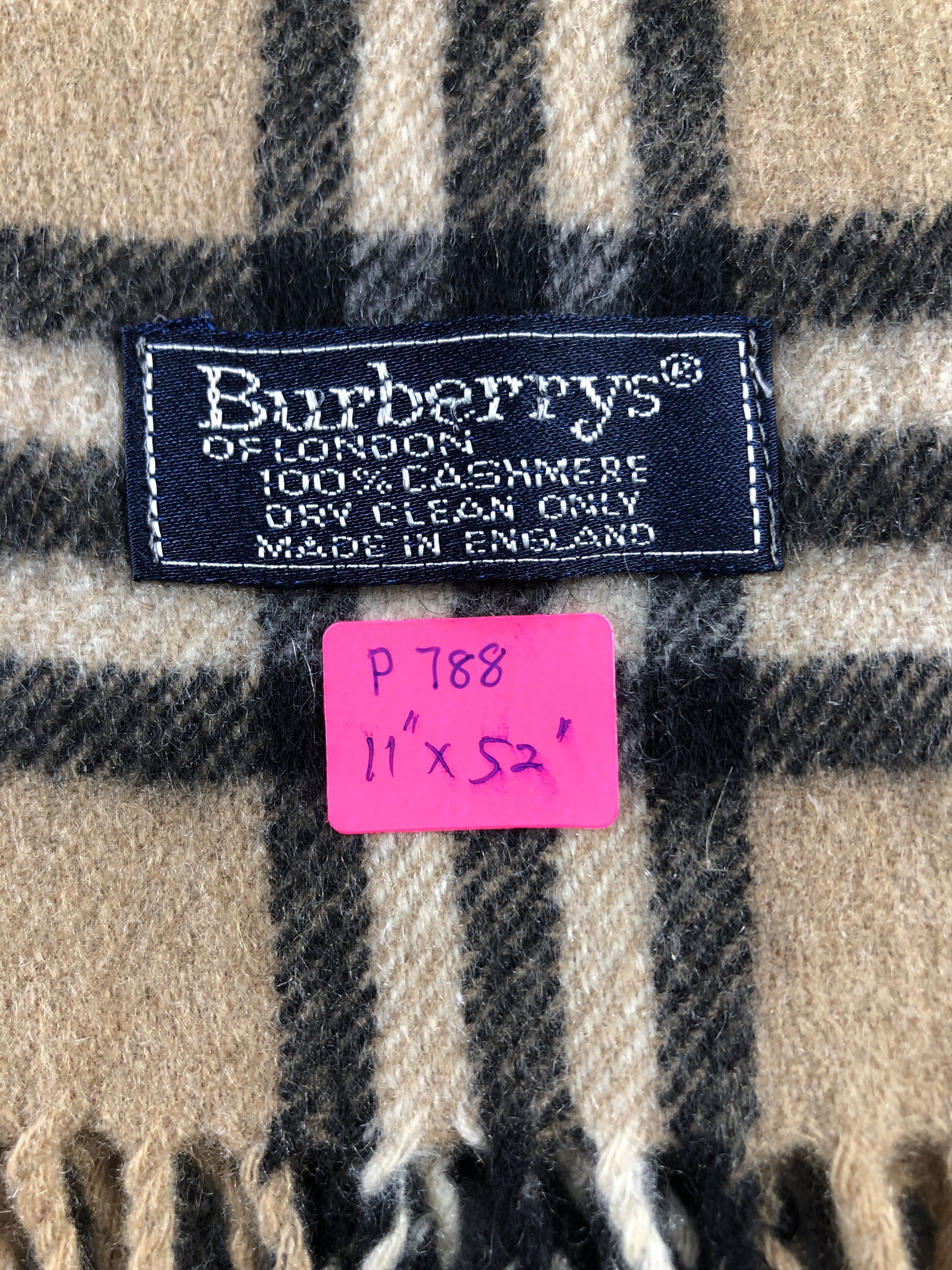 Burberry Burberry Cashmere Scarf / Muffler / Neckwear P788 Size ONE SIZE - 4 Thumbnail