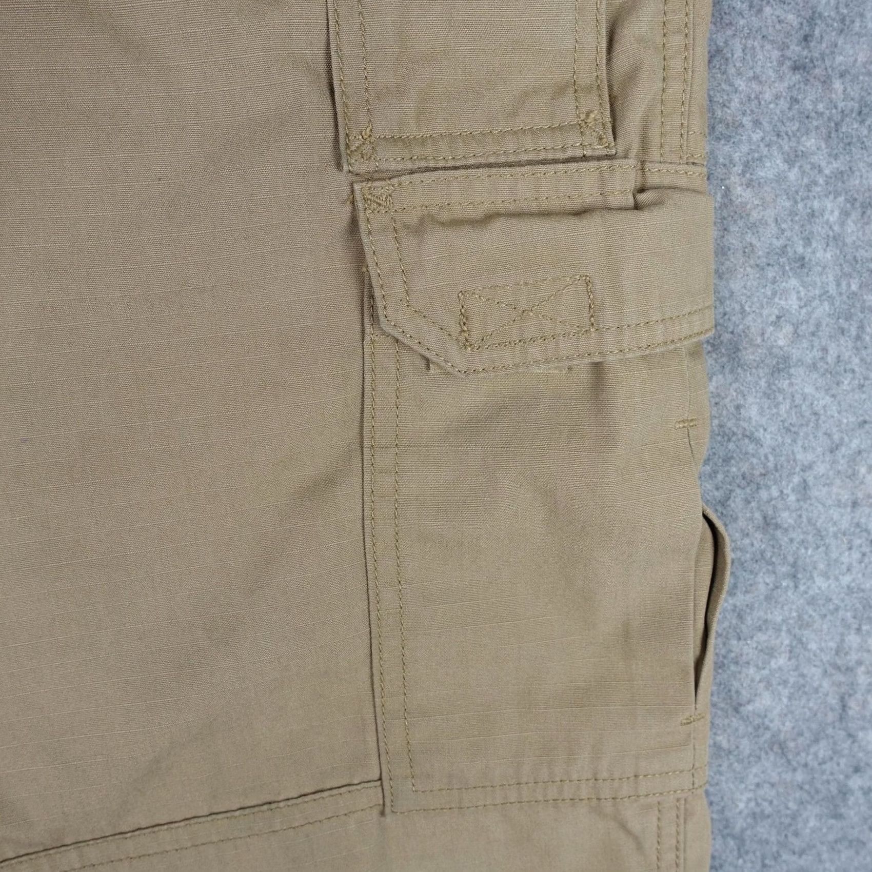 Vintage 5.11 Tactical Cargo Pants Mens 31x30 Beige Elastic Waist Ripstop Workwear Series Cargo Pants Mens Beige Size US 31 - 5 Thumbnail