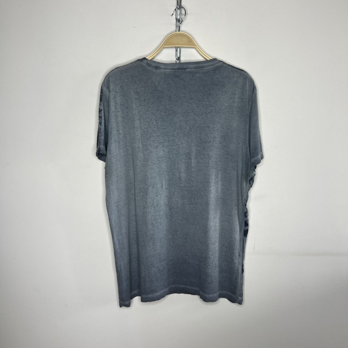Diesel Y2K Diesel Avant Garde Tshirt Size US L / EU 52-54 / 3 - 7 Thumbnail