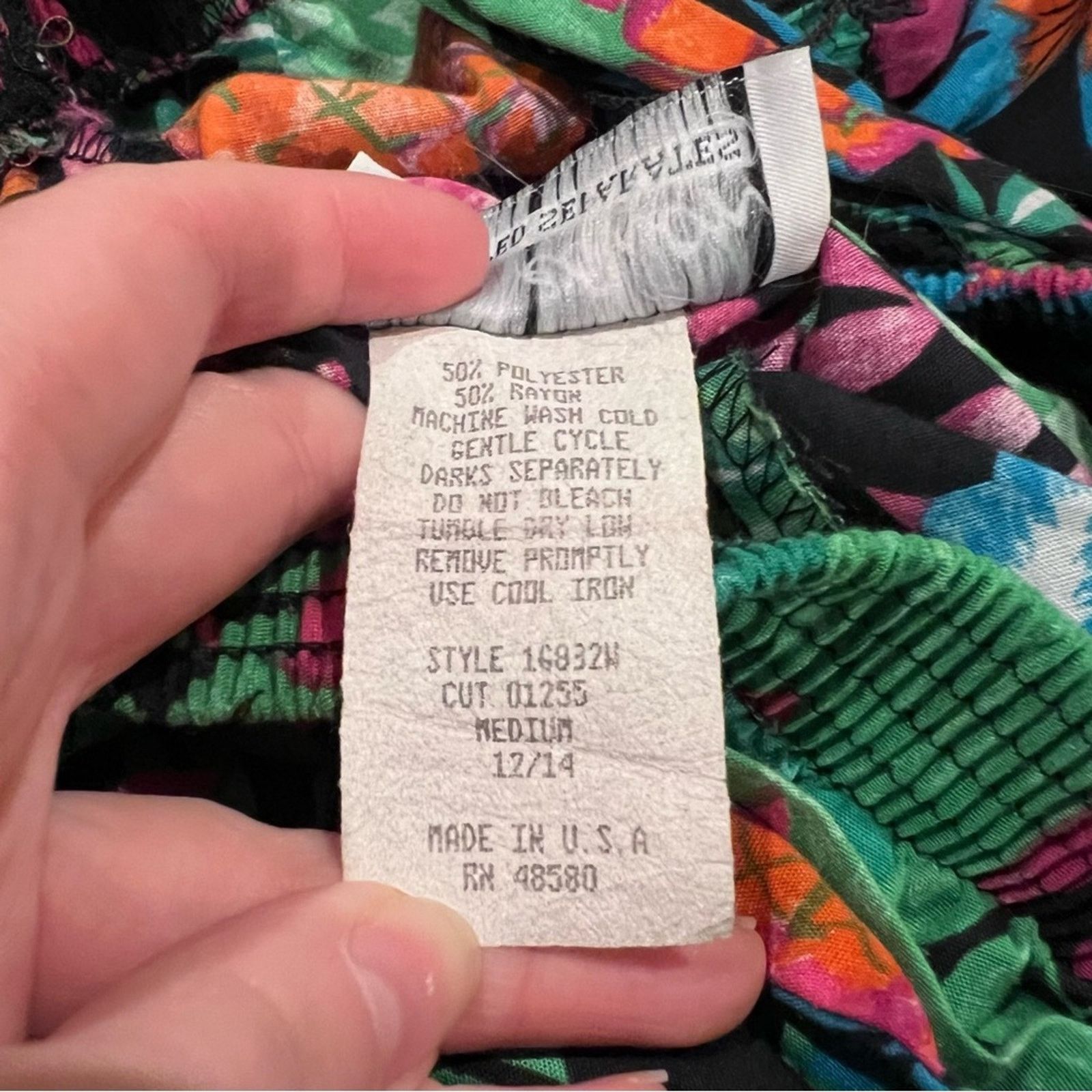 Vintage Vintage 80s Hawaiian Floral High Waisted Elastic Shorts Size 32" / US 10 / IT 46 - 5 Thumbnail