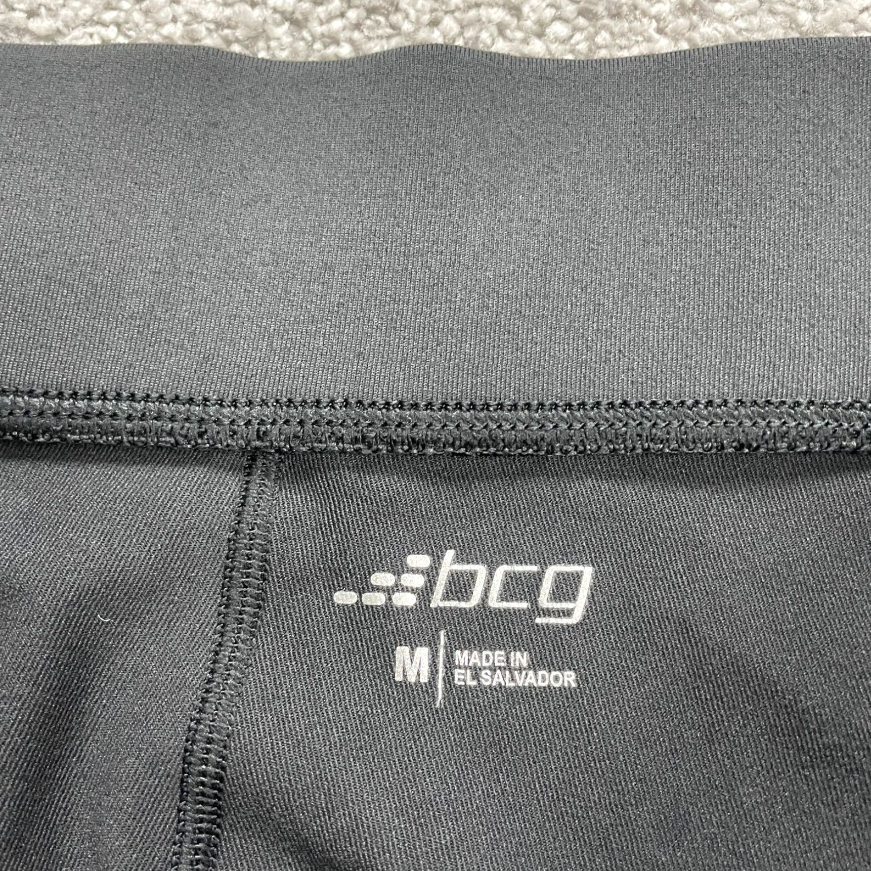 Vintage BCG Cropped Capri Leggings Womens M Black Athletic Active Yoga Gym 29x18 Leggings Shirts? Size 32" / US 10 / IT 46 - 5 Thumbnail
