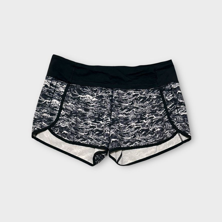 Lululemon Lululemon Run Times Short 10 Nami Wave White Black EUC Run T Size 32" / US 10 / IT 46 - 4 Thumbnail