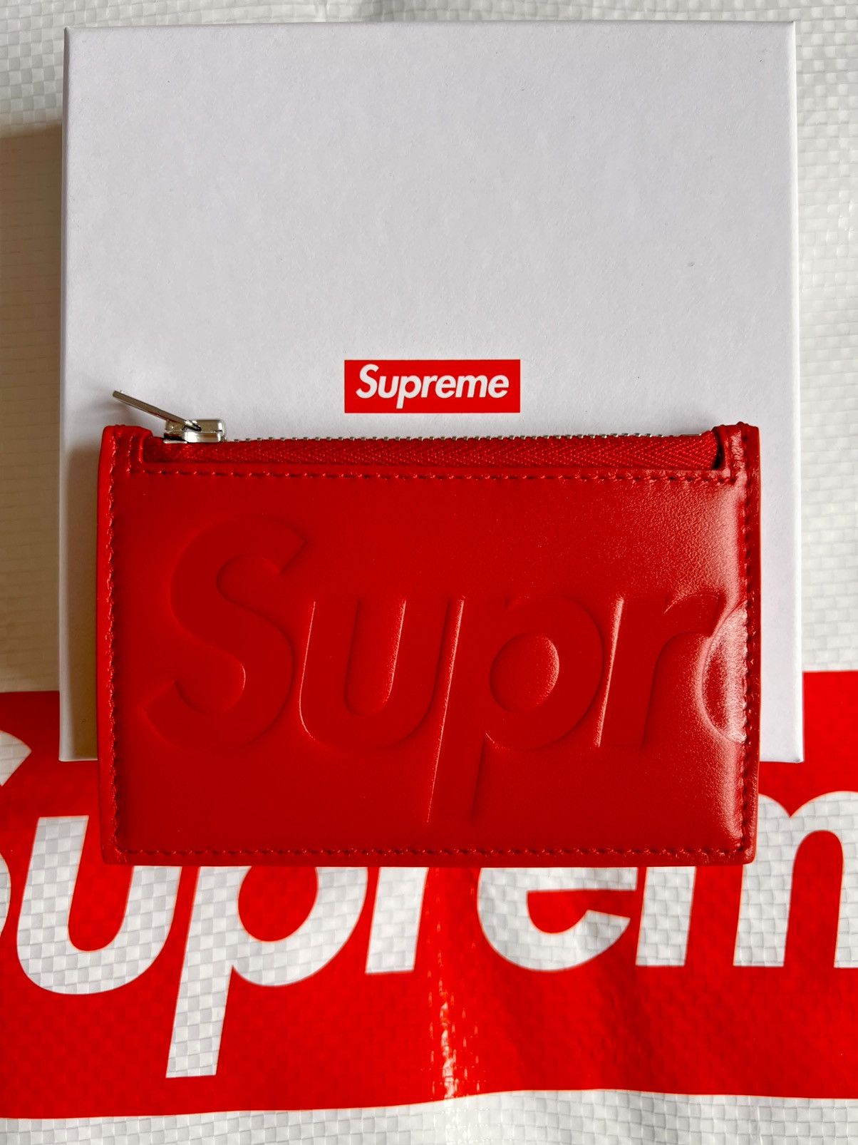 Supreme SUPREME Leather zip card holder Wallet red calfskin