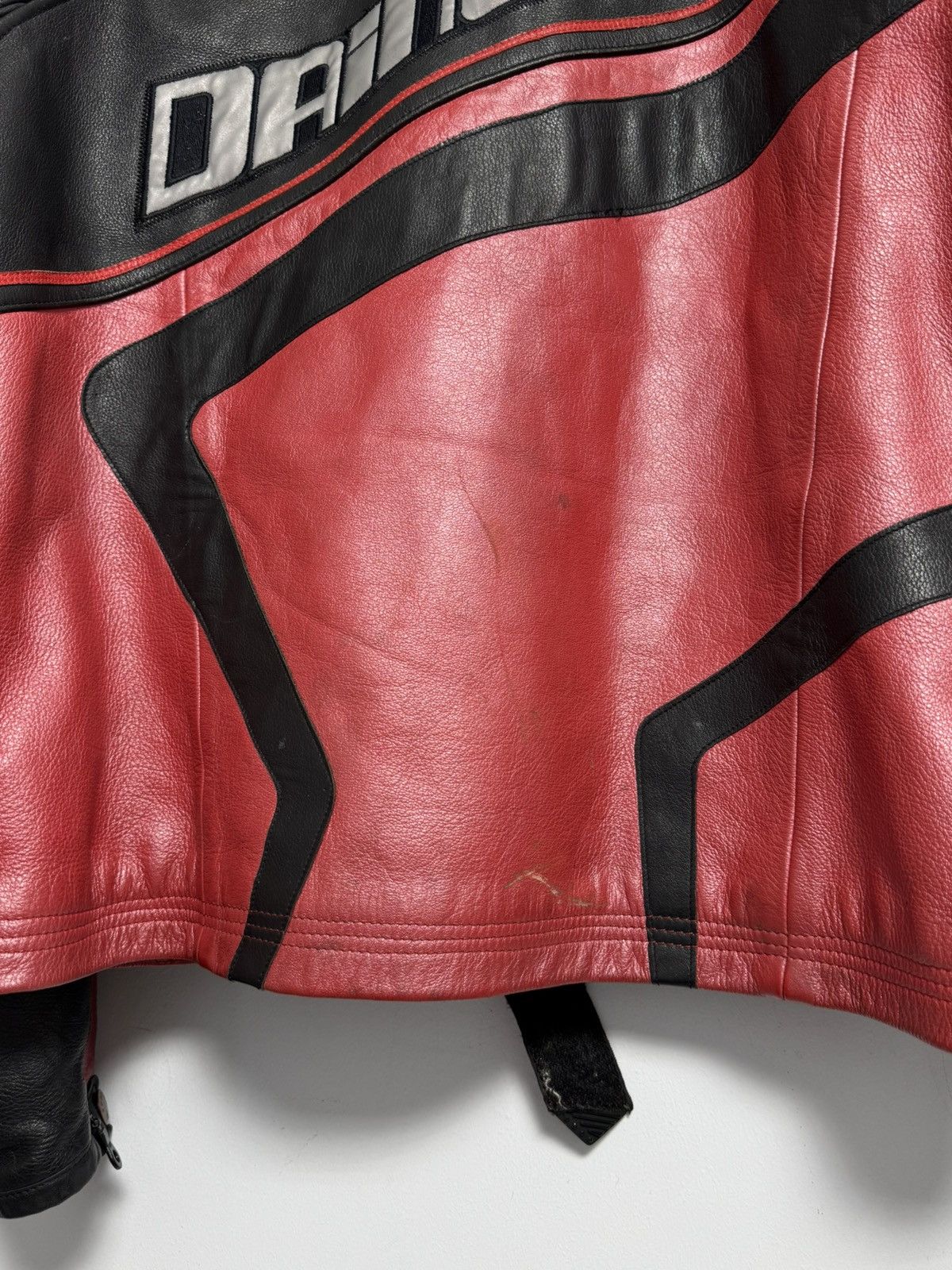 Dainese DAINESE GTR Superbike Men's Motorcycle Jacket Made in ITALY Size US M / EU 48-50 / 2 - 23 Thumbnail