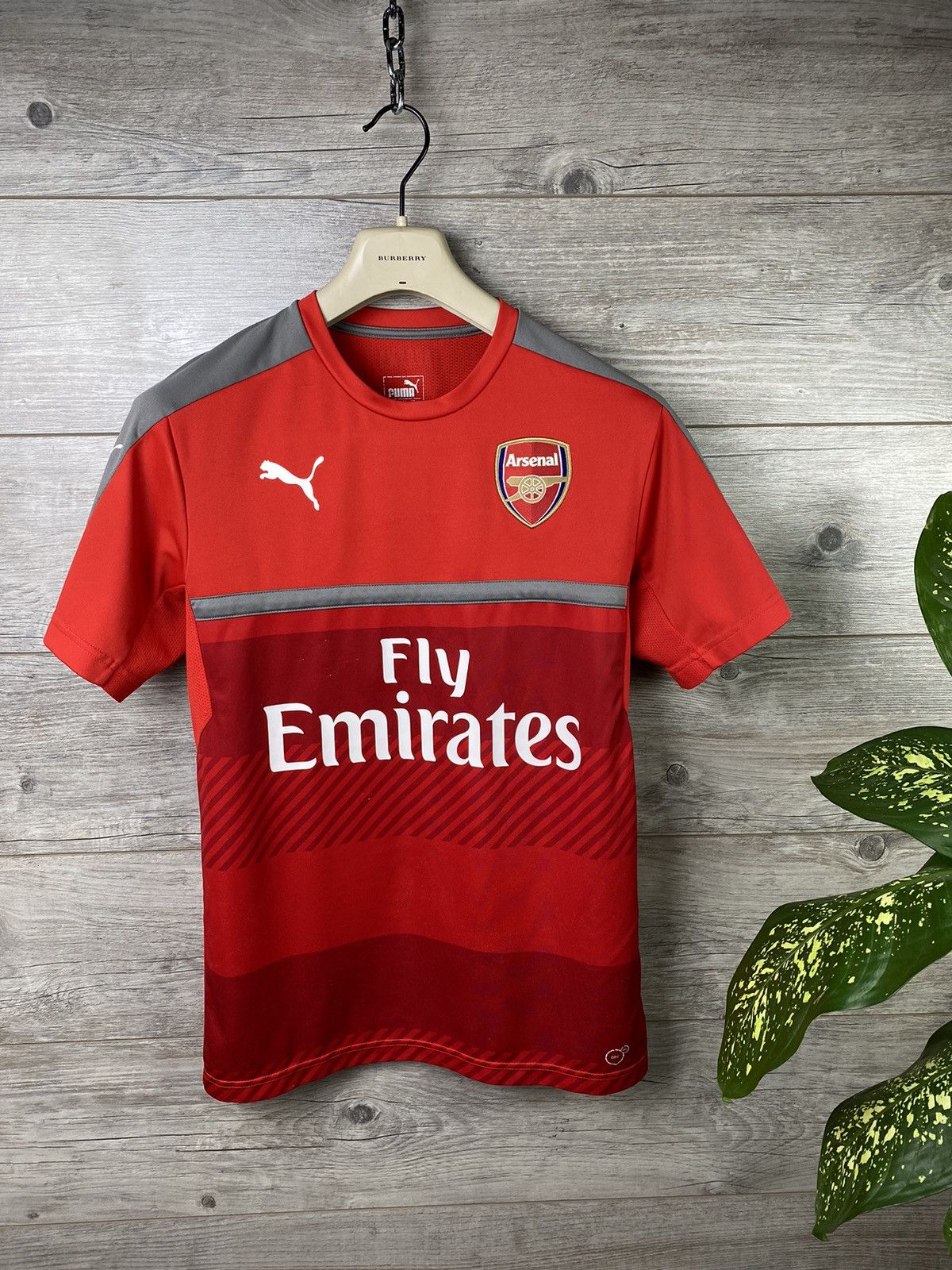 Puma Arsenal Puma 2016 2017 football jersey Size M Size US M / EU 48-50 / 2 - 1 Thumbnail