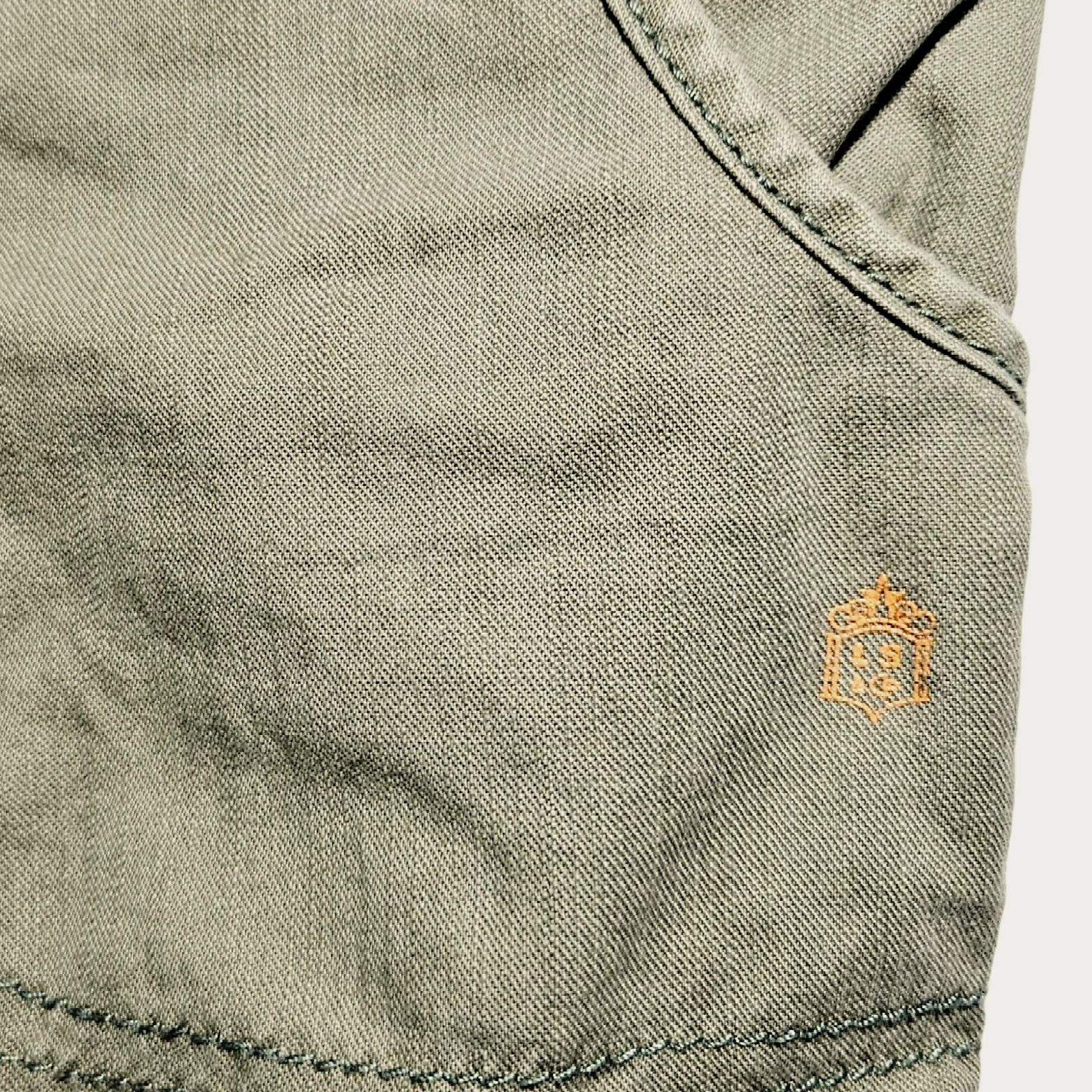 Levi's EUC VTG Levi's Crafted Pride Cargo Shorts Sz. 8 Khaki Green Size 30" / US 8 / IT 44 - 6 Thumbnail