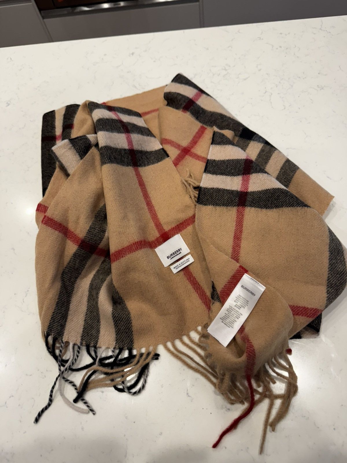 Burberry Burberry cashmere nova check scarf Size ONE SIZE - 2 Thumbnail