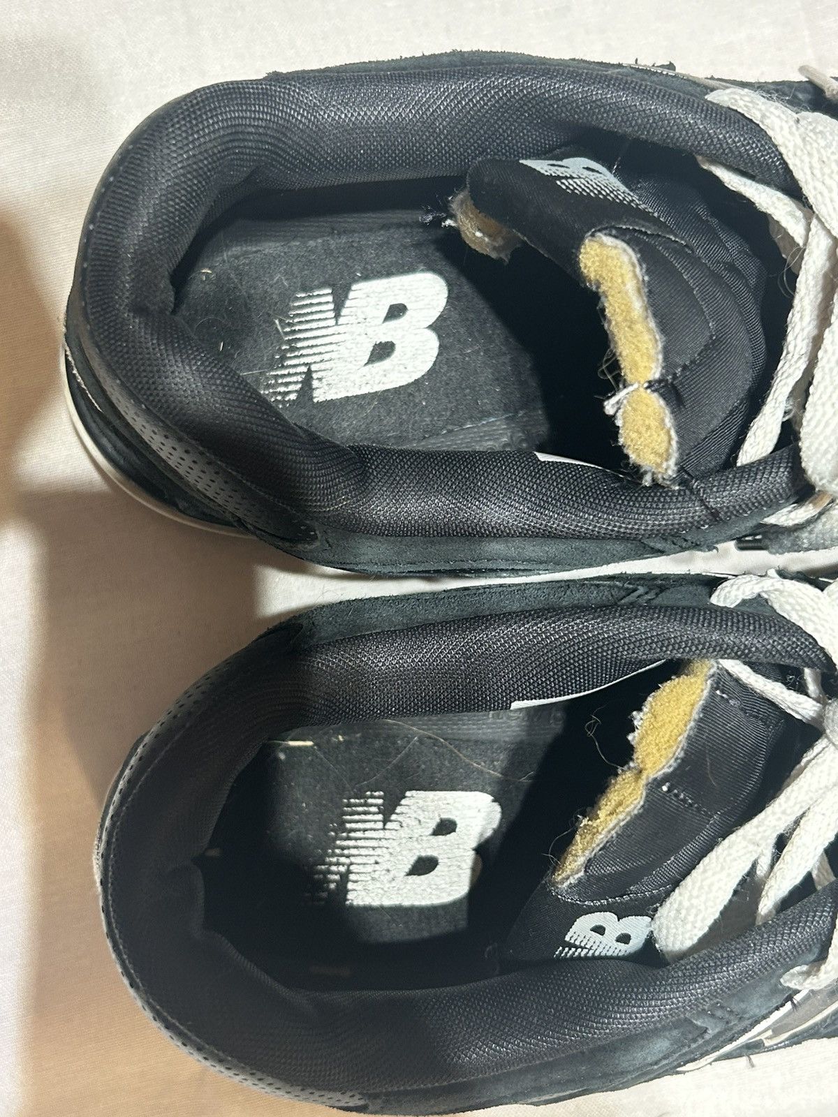 New Balance Black/White New Balance 550’s Size US 9.5 / EU 42-43 - 5 Thumbnail