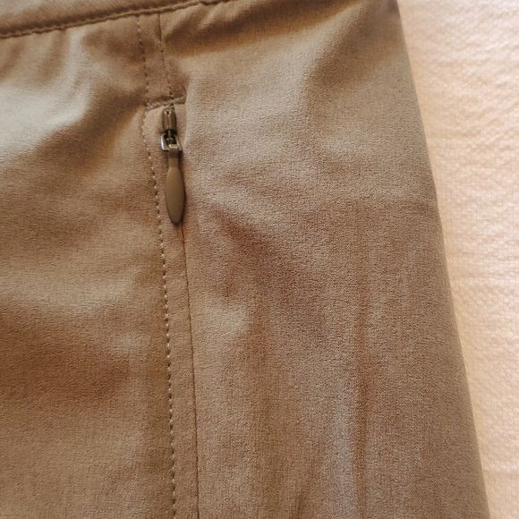 Kuhl Kuhl Freeflex 8" inseam Sage Zip Pockets Sz. XL Shorts NWT Size 36" / US 14 / IT 50 - 9 Thumbnail