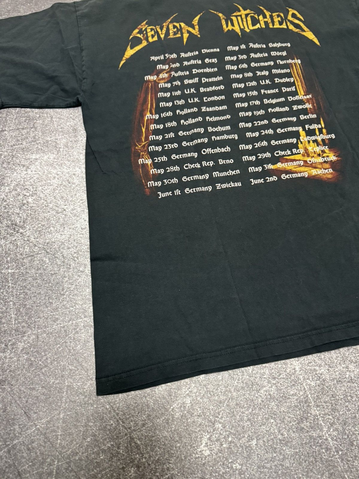 Vintage Vintage 2002 Seven Witches xield to infinity and One Size US L / EU 52-54 / 3 - 14 Thumbnail