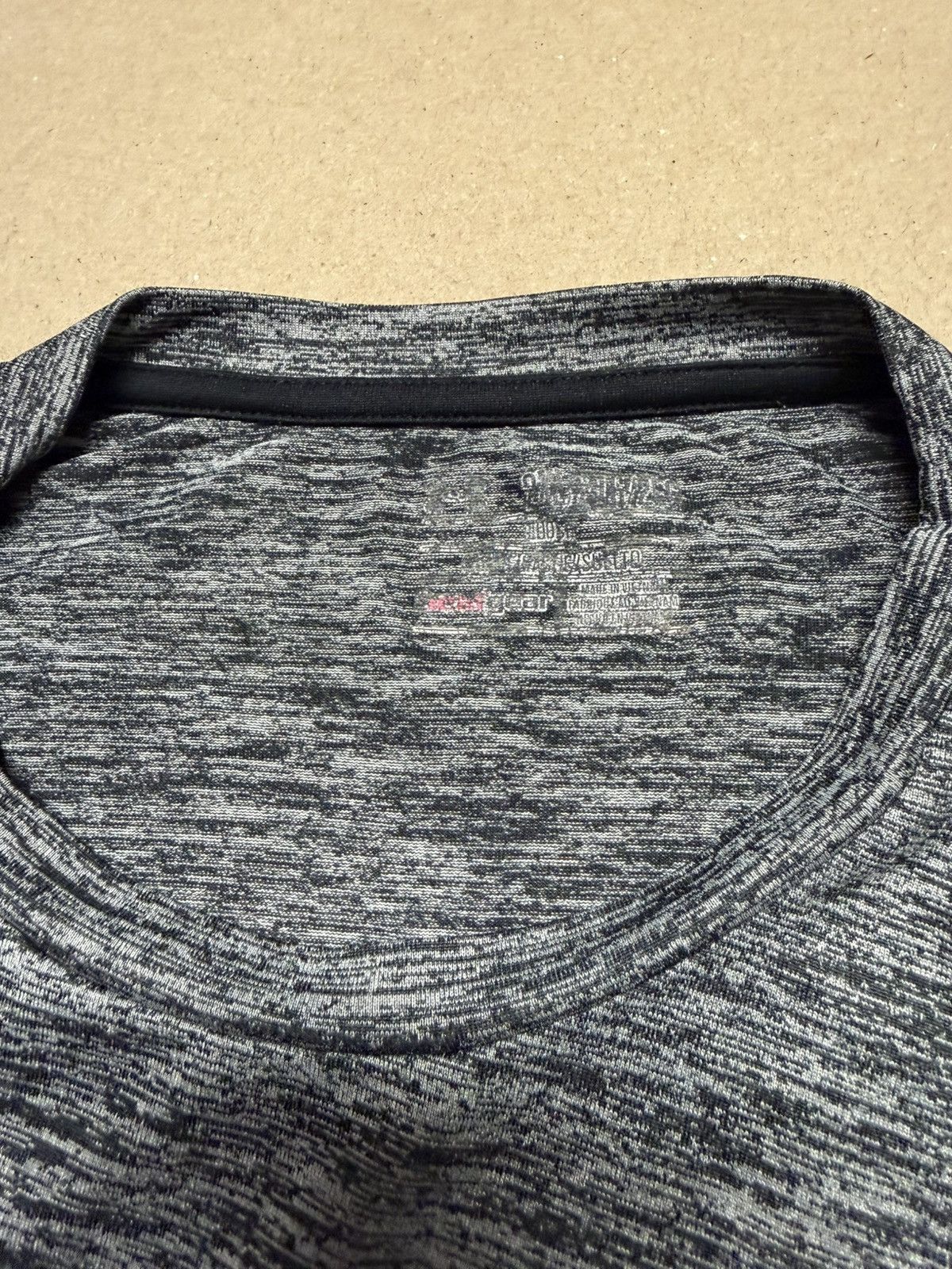 Under Armour Under Armour Heat Gear Loose Long Sleeve Shirt Gray size XXL Size US XXL / EU 58 / 5 - 3 Thumbnail
