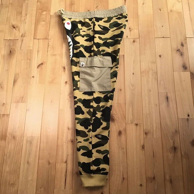 Bape BAPE 1st camo yellow shark sweat cargo pants ★size L Size US 34 / EU 50 - 4 Thumbnail