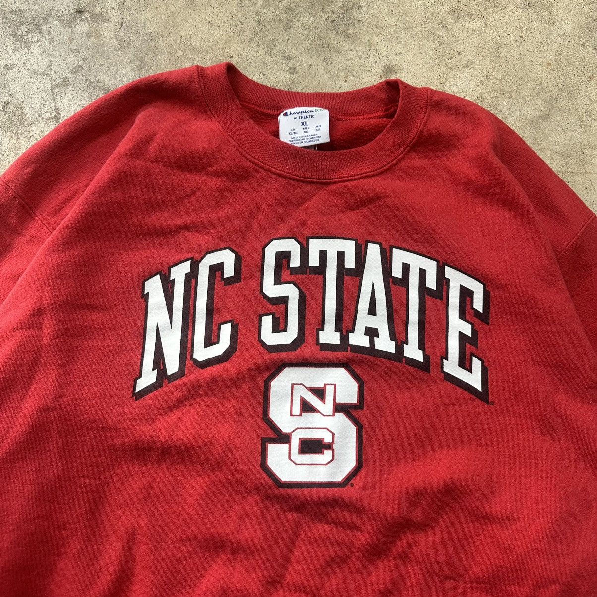 Champion VTG Champion NC State Wolfpack Red Crewneck Size XL Size US XL / EU 56 / 4 - 2 Thumbnail