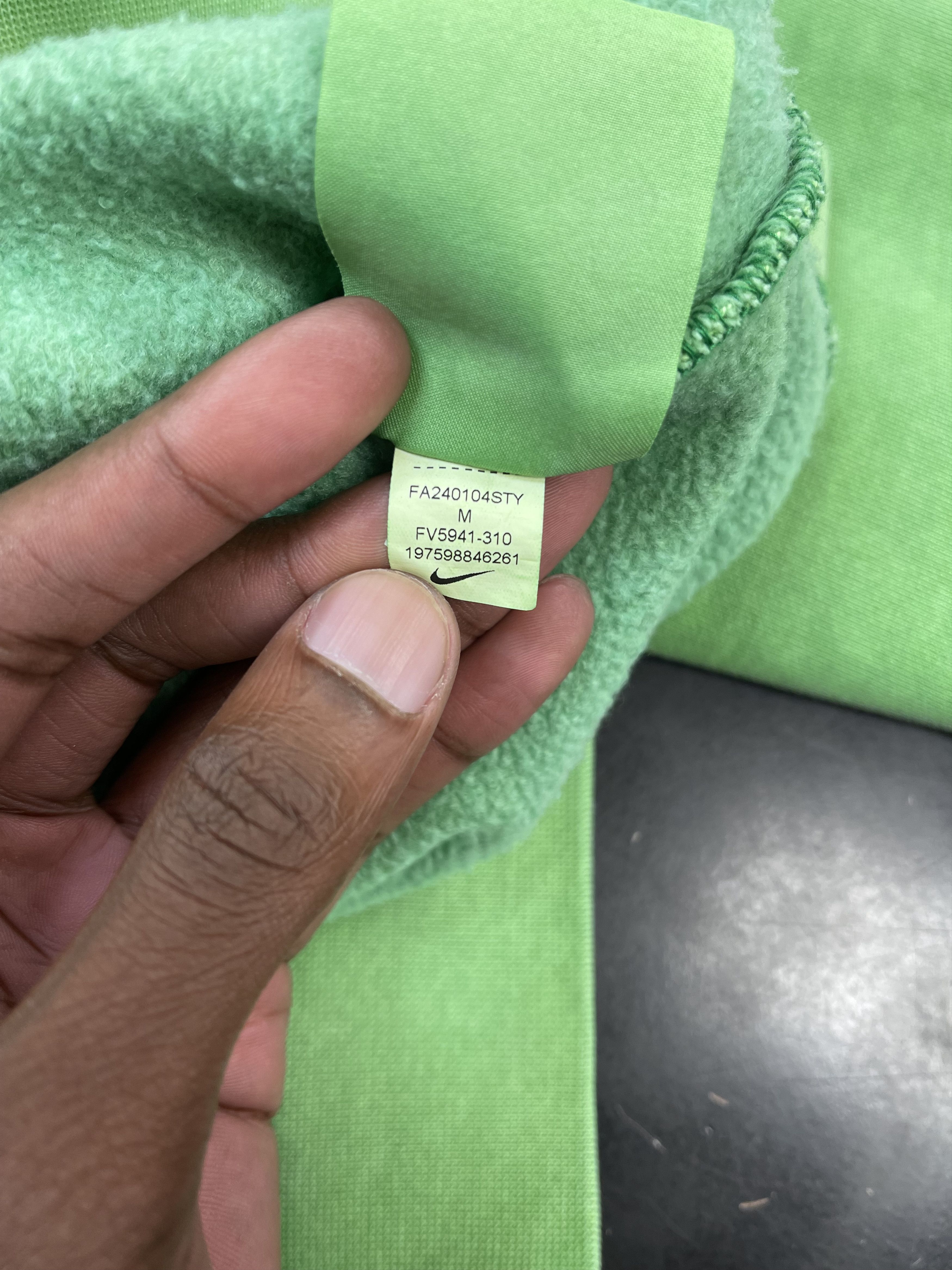 Nigo × Nike Nike x Nigo NRG Fleece Crewneck Green Size US M / EU 48-50 / 2 - 6 Thumbnail