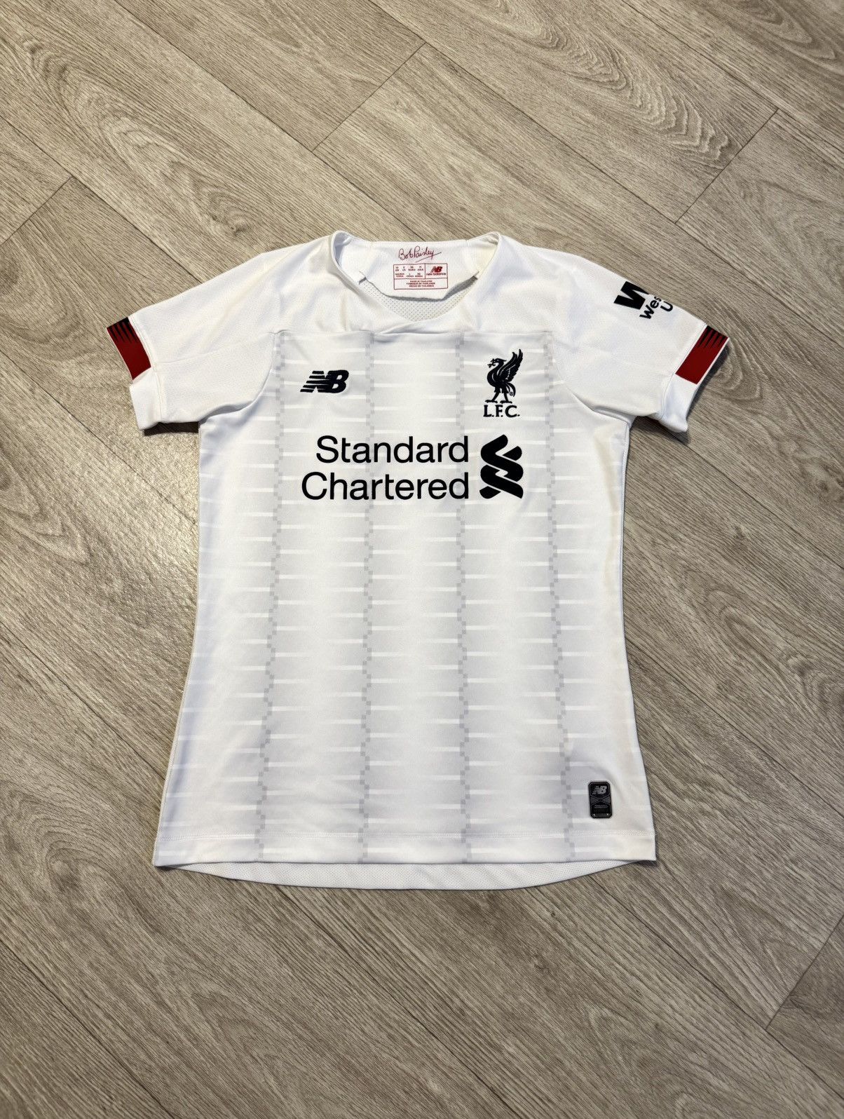 New Balance 🔷New Balance Liverpool 2019/20 Women’s Soccer jersey Size US M / EU 48-50 / 2 - 1 Thumbnail