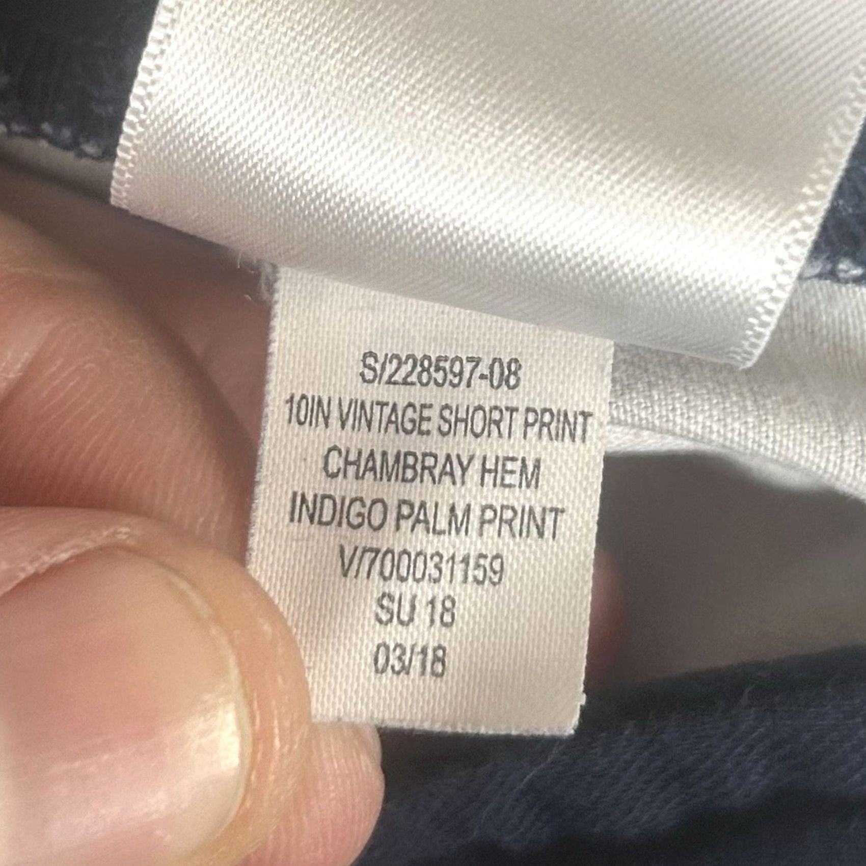 Gap Gap Shorts Mens 30 Indigo Palm Print Chambray 10" Inseam Vintage Fit Chin o Size US 30 / EU 46 - 7 Thumbnail