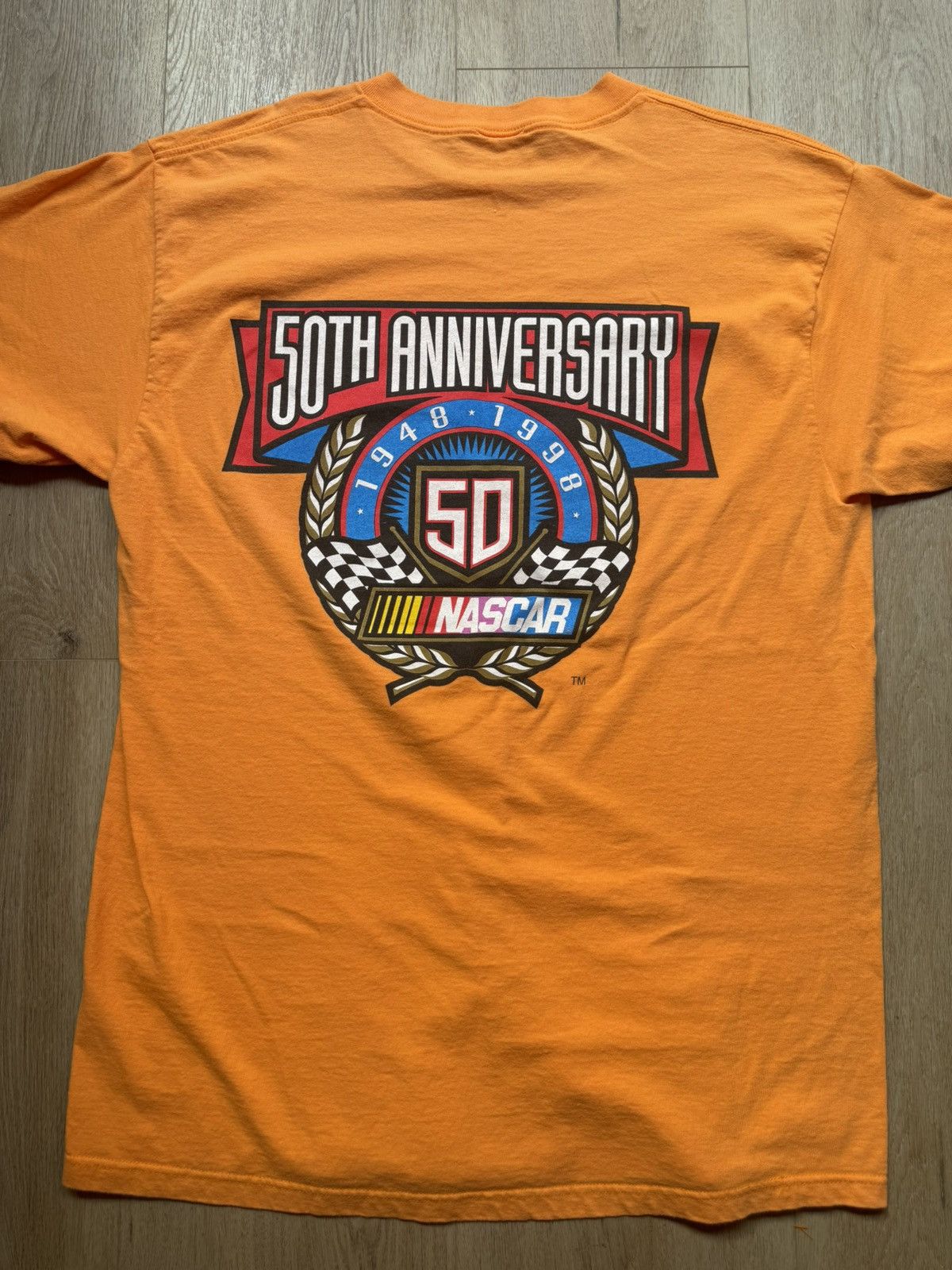 NASCAR 1998 Vintage Orange Daytona 500 Anniversary NASCAR tee Size US XL / EU 56 / 4 - 2 Thumbnail