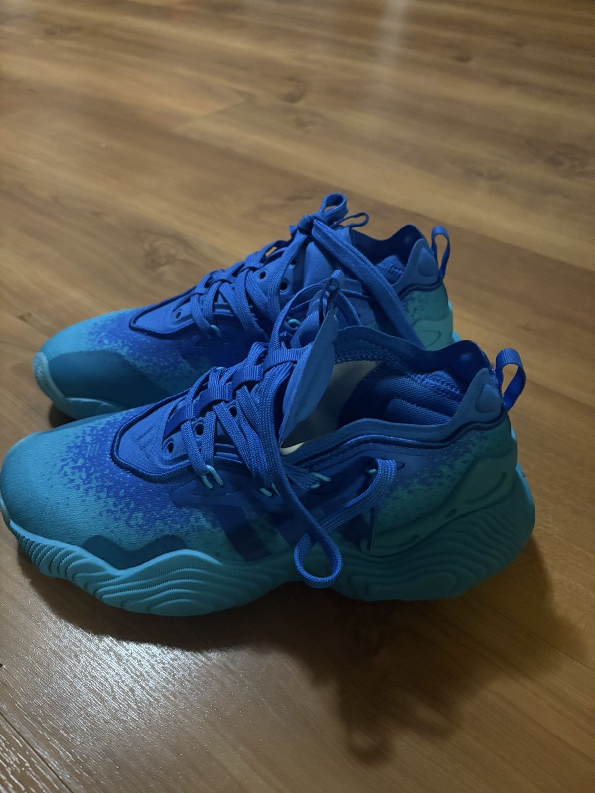 Adidas Trae Young 3 Liquid Blue Size US 6 / EU 39 - 7 Thumbnail