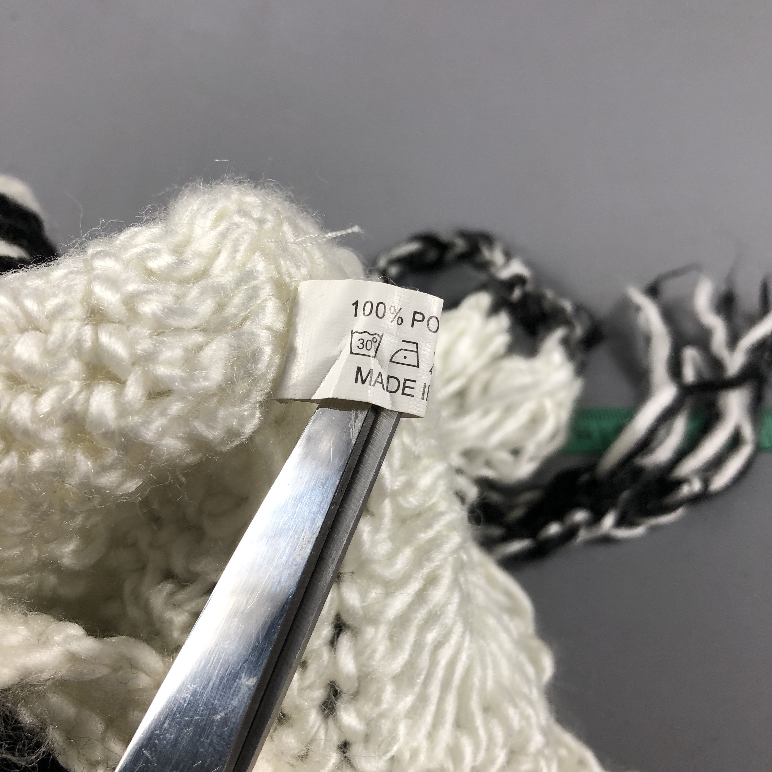 Japanese Brand Knit Crochet Earflap Beanie Snowcap Snow Hat B906 Size ONE SIZE - 5 Thumbnail