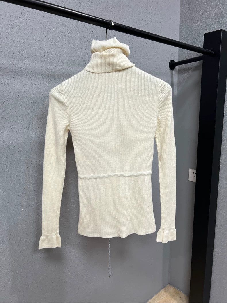 Chanel Chanel Floral Logo Turtleneck Sweater -2505 Size US M / EU 48-50 / 2 - 2 Thumbnail