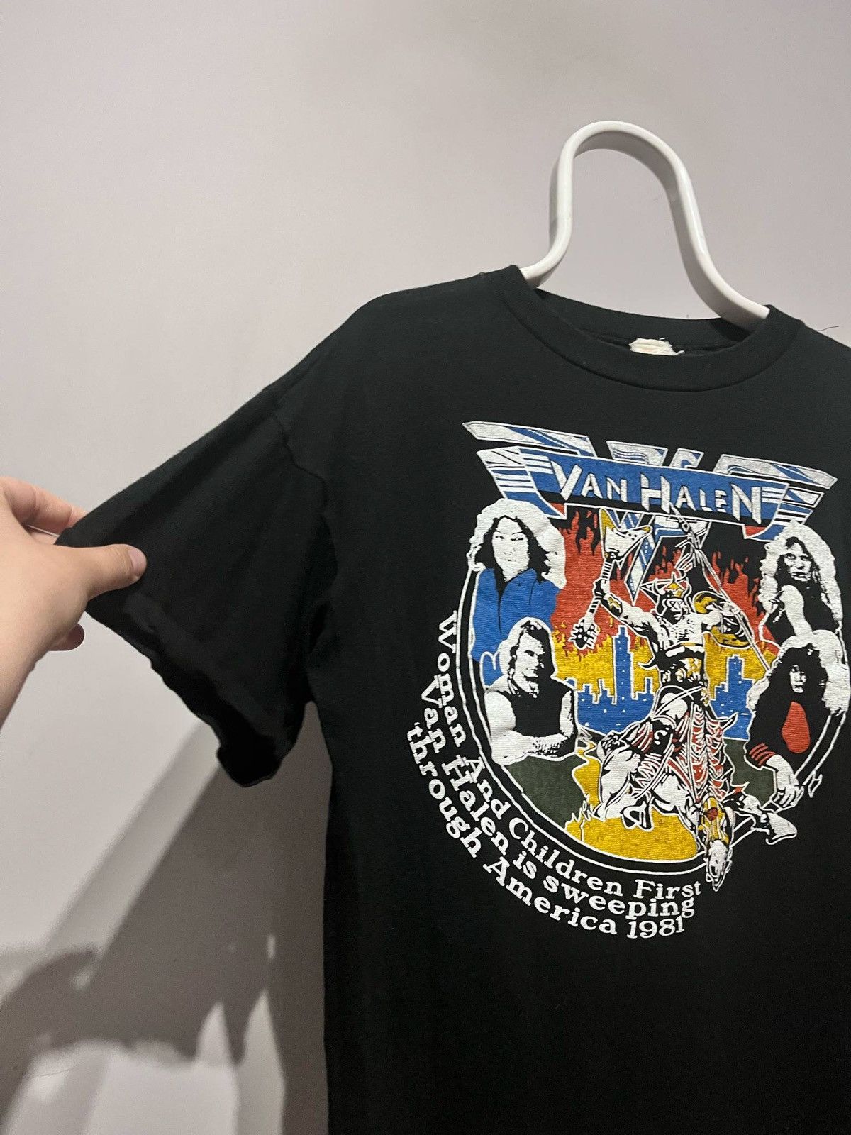 Band Tees × Vintage Vintage 80s Van Halen Tour Tee - 1981 fair wairning Size US L / EU 52-54 / 3 - 6 Thumbnail