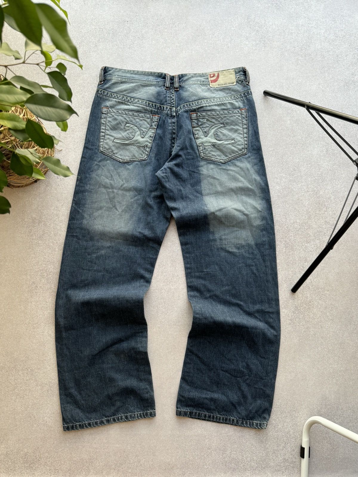 Vintage Jeans Dirty Pants faded crash denim thrashed y2k distressed Size US 36 / EU 52 - 4 Thumbnail