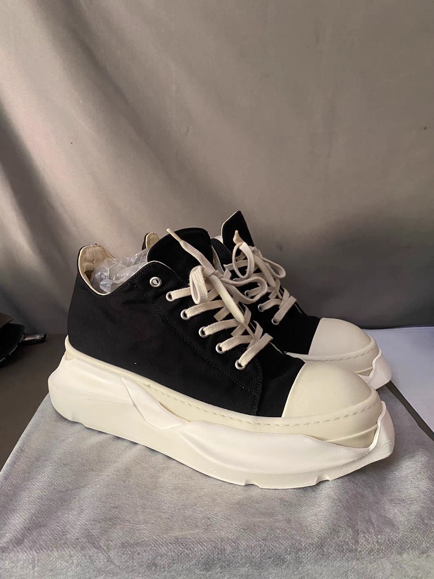Rick Owens Rick Owens tractor sole sneakers Size US 10 / EU 43 - 2 Thumbnail