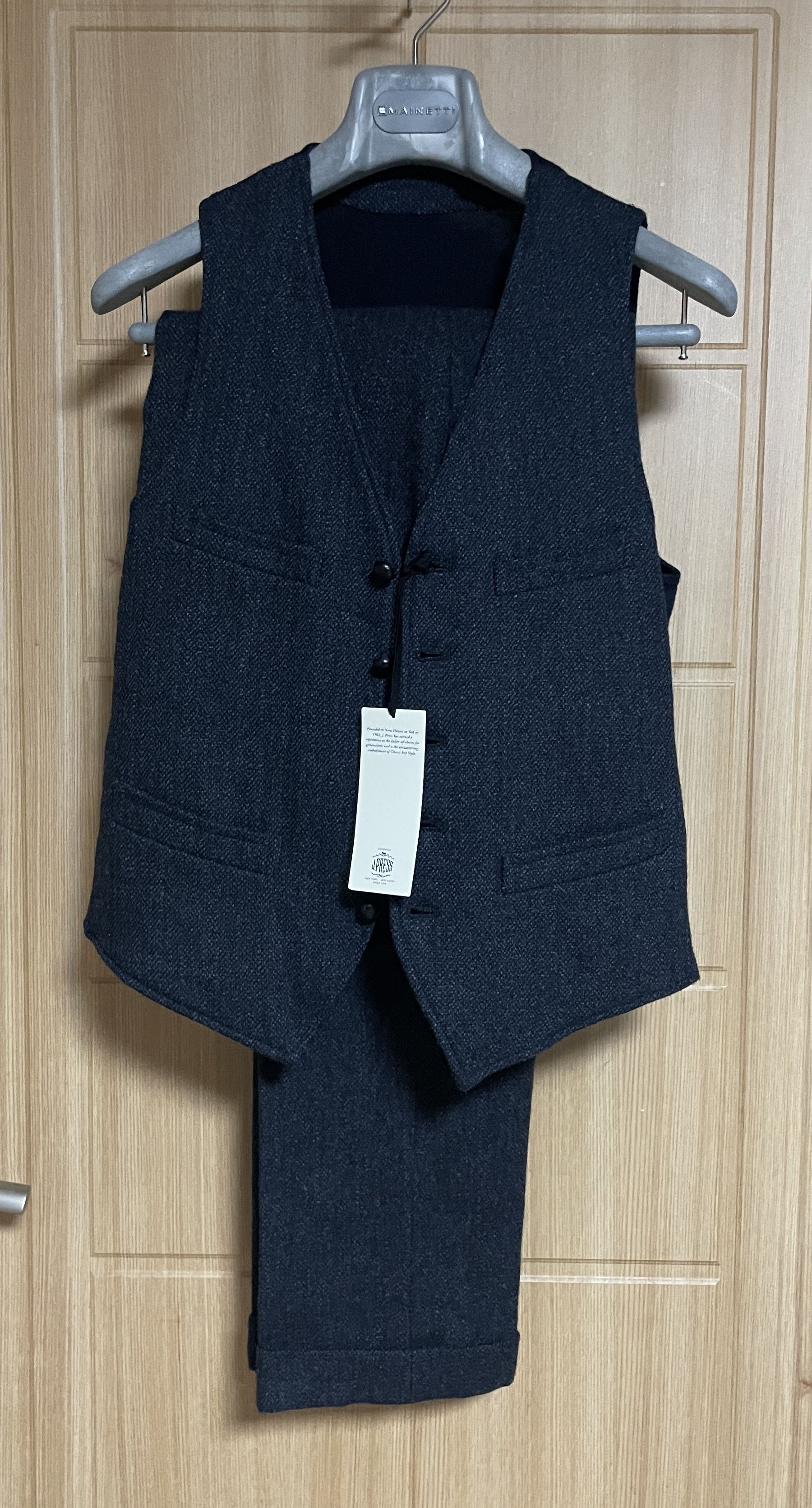 J. Press J.Press Lovat Tweed herringbone Navy 3 piece suit L-XL Size 40L - 2 Thumbnail