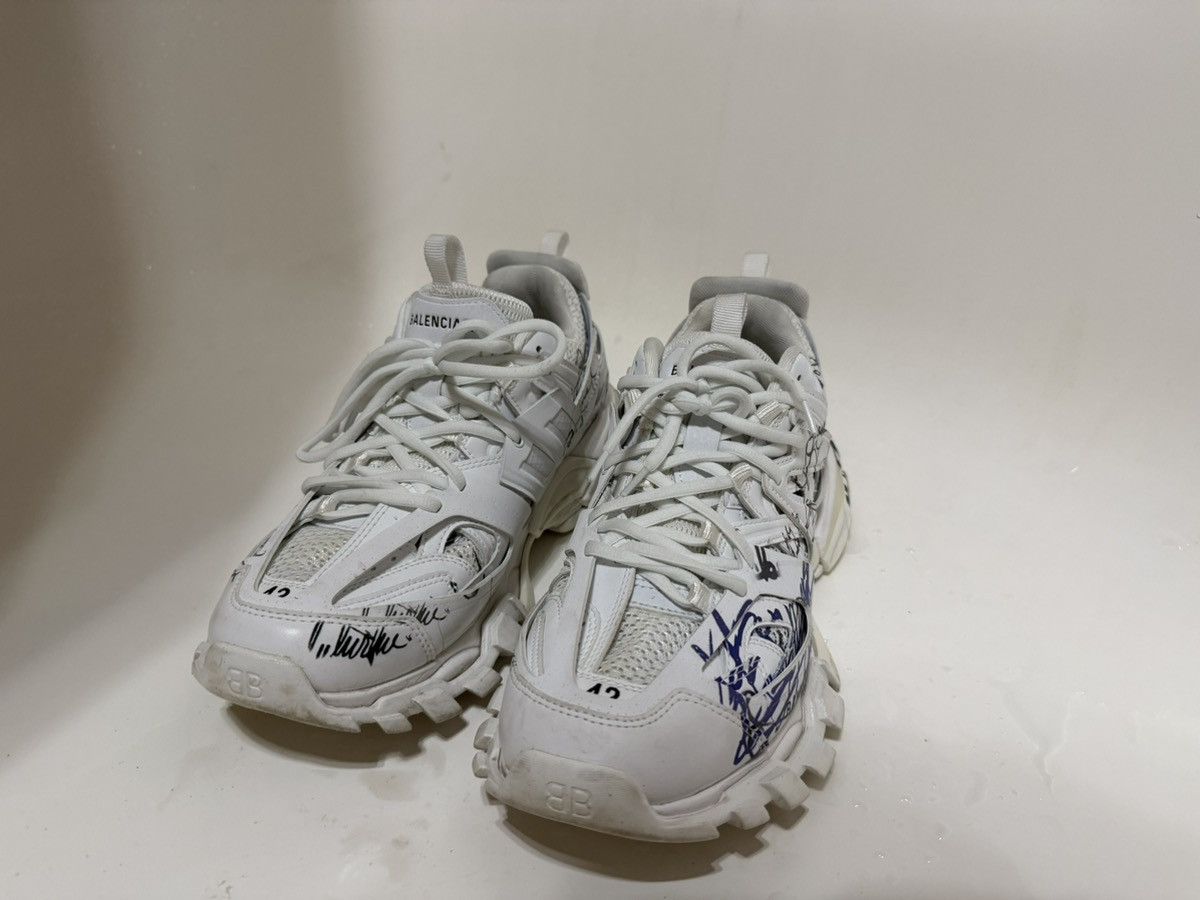 Balenciaga Balenciaga track graffiti white EXTREMELY RARE Size US 9 / EU 42 - 2 Thumbnail